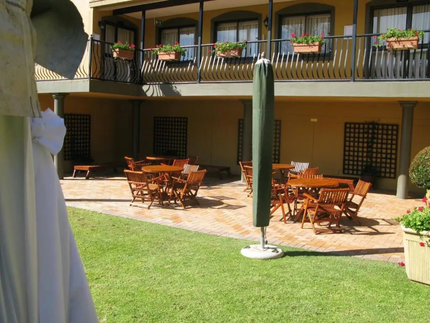 Benvenuto Hotel and Conference Centre