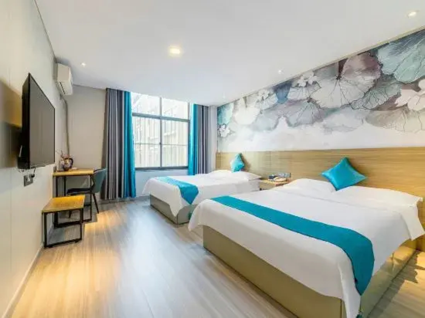Half acre  fangtang Hotel