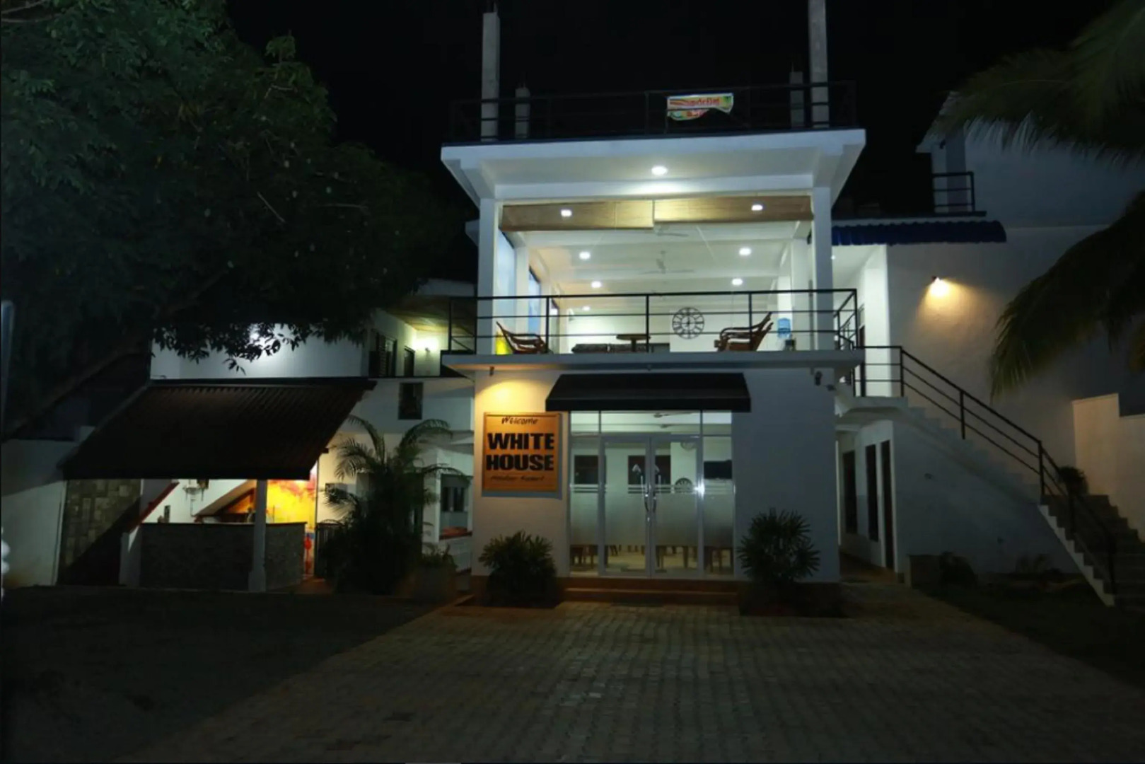 OYO 468 White House Holiday Resort