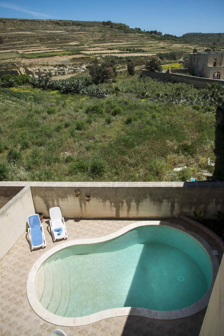 Tal-barun Farmhouse