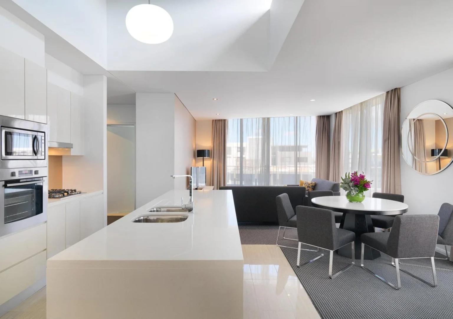 Meriton Suites Zetland