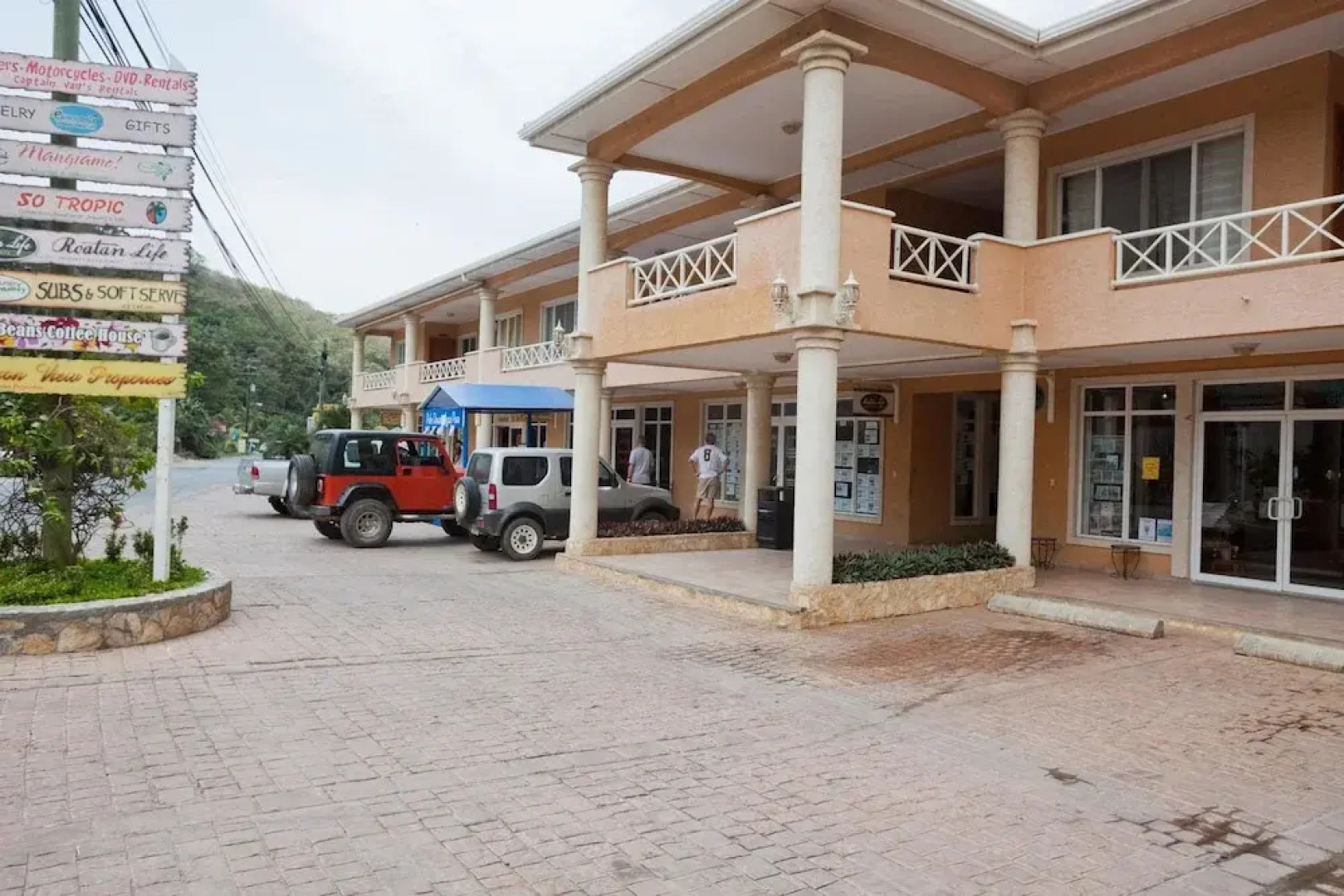 West Bay Mall Condo 10