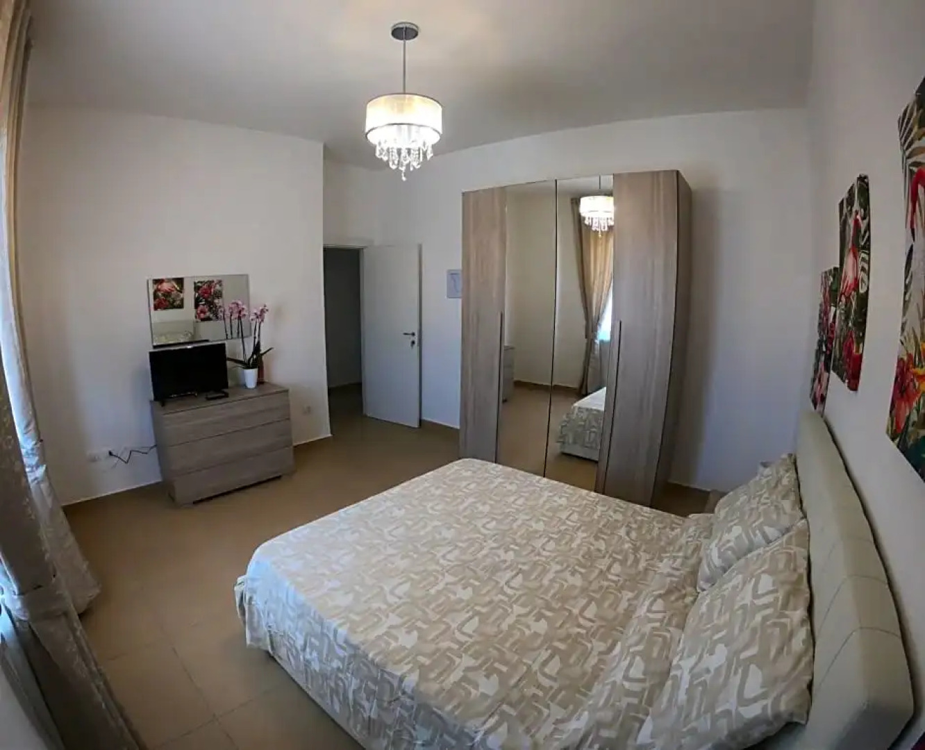 Caserta Royale Apartment