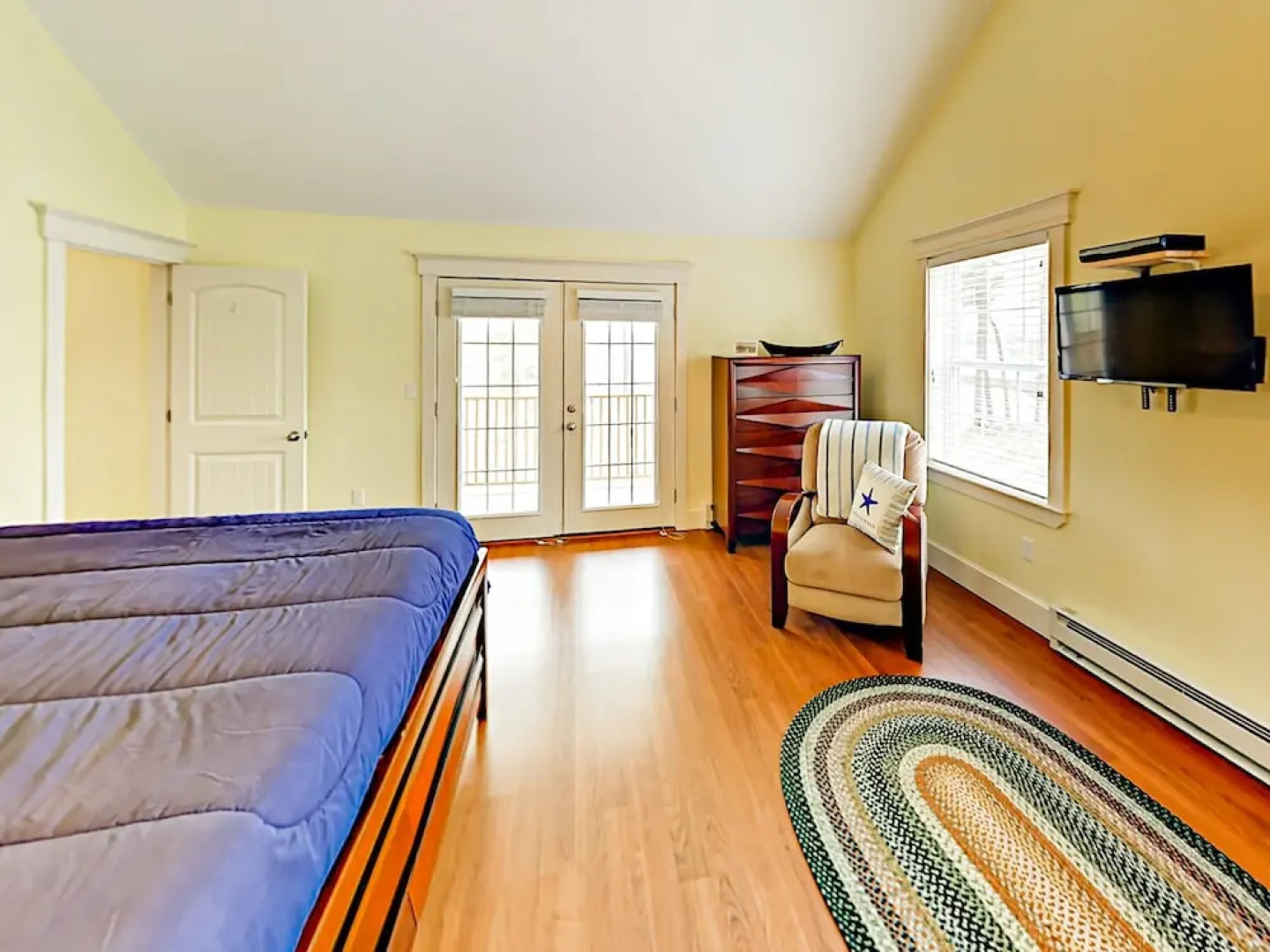 306 Eddy Road House Unit 615 by RedAwning