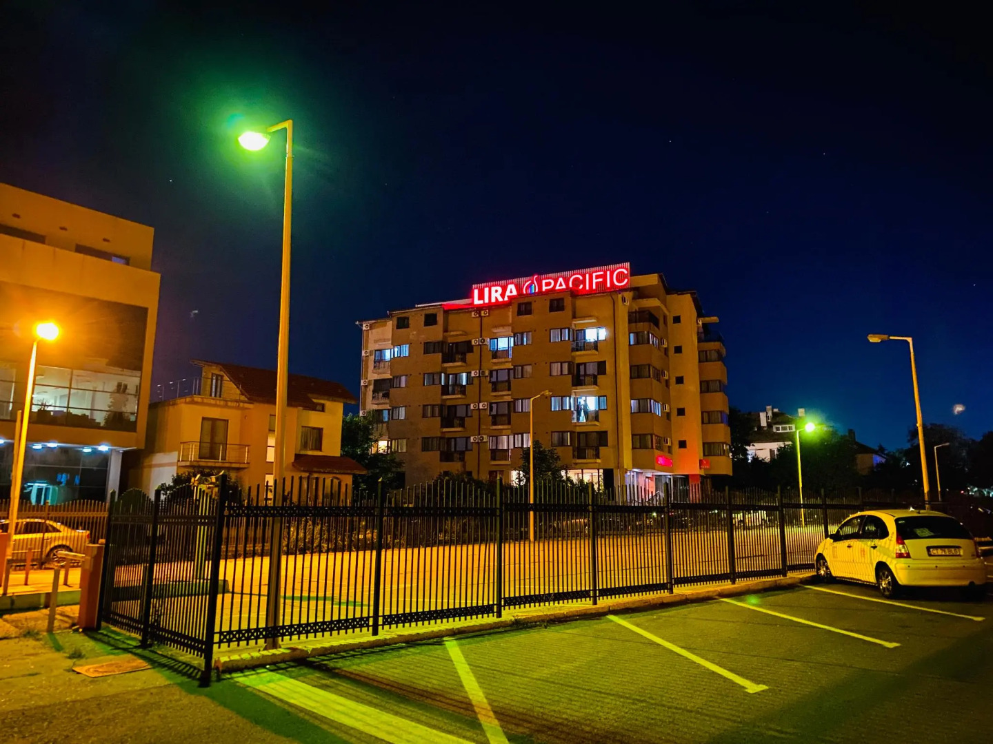 Lira Pacific Aparthotel