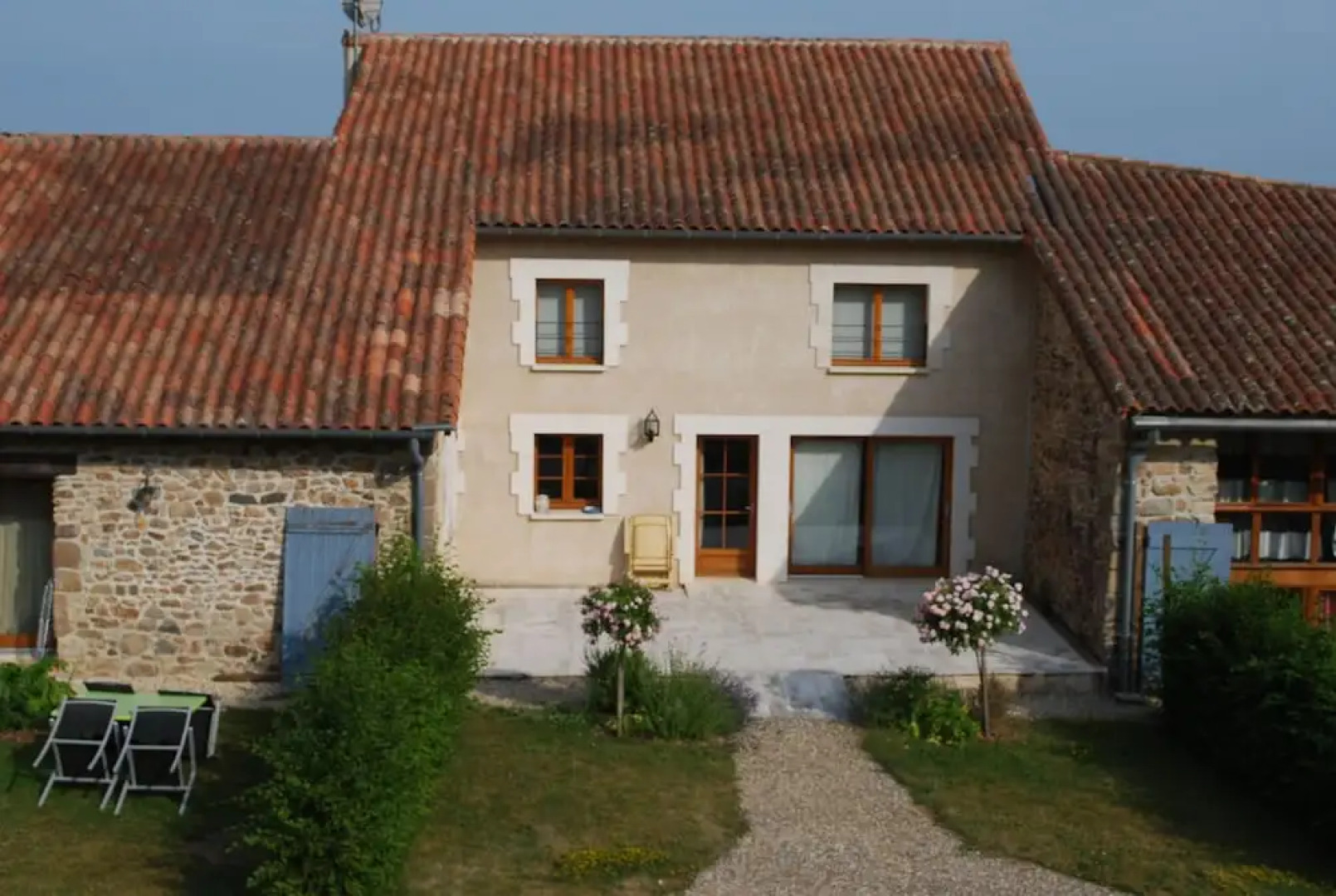 La Bellecour - Near Golf International de la Preze