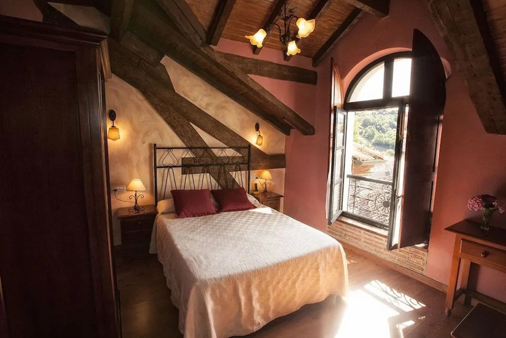 La Casona de Sobrepiedra