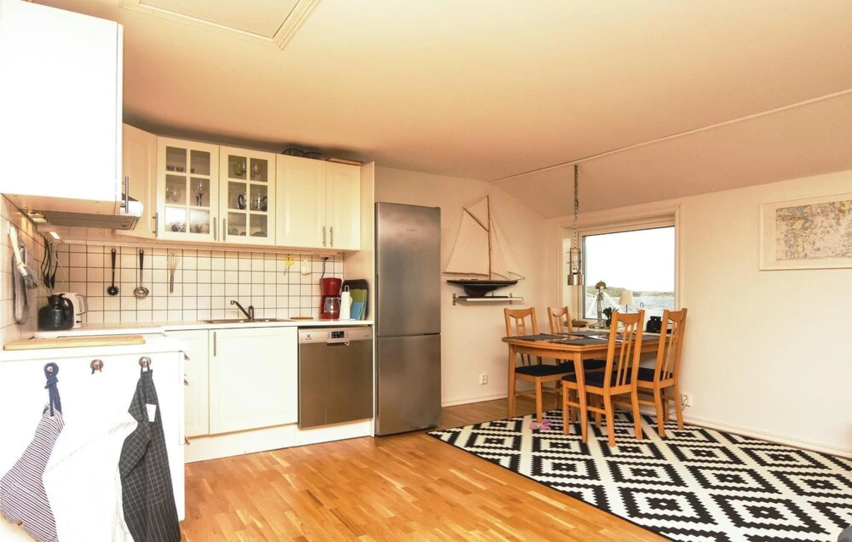 Nice Apartment in Väjern With 2 Bedrooms