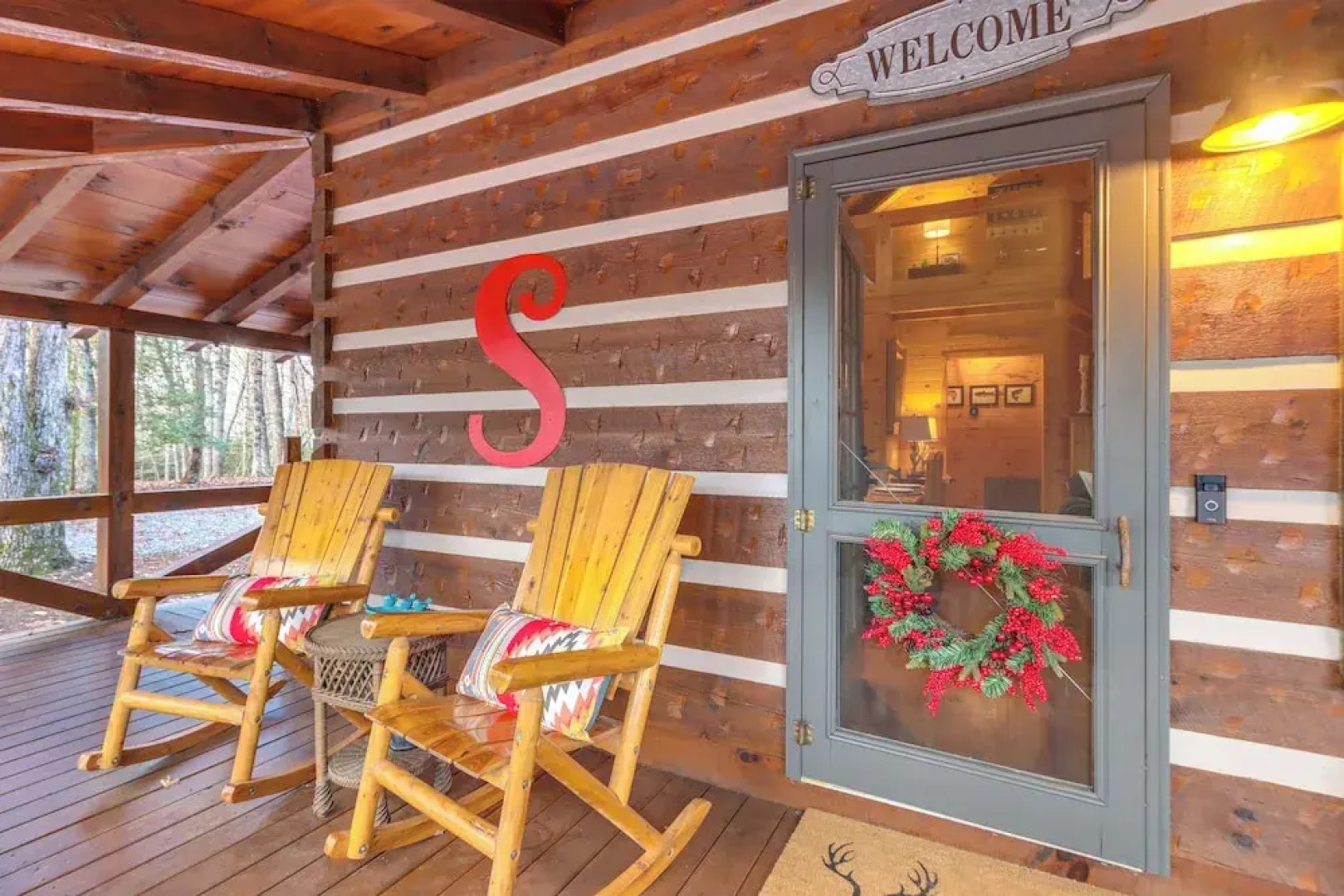 Hot Tub & Games: Ridgetop Cabin in Blue Ridge!