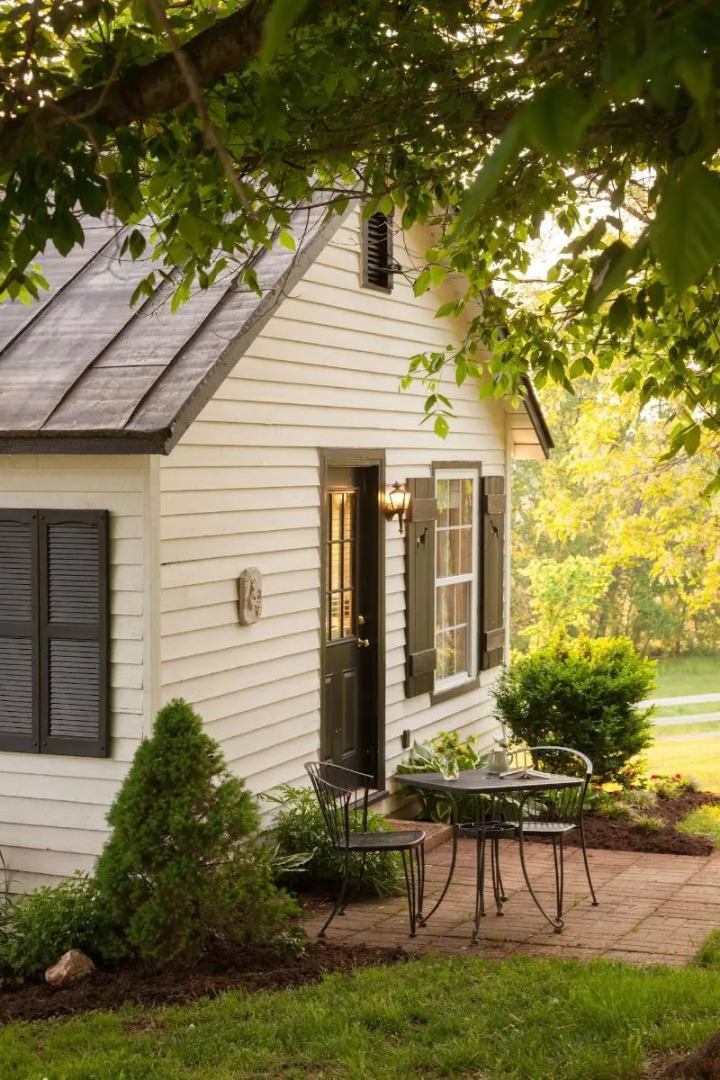 Inn and Tavern at Meander