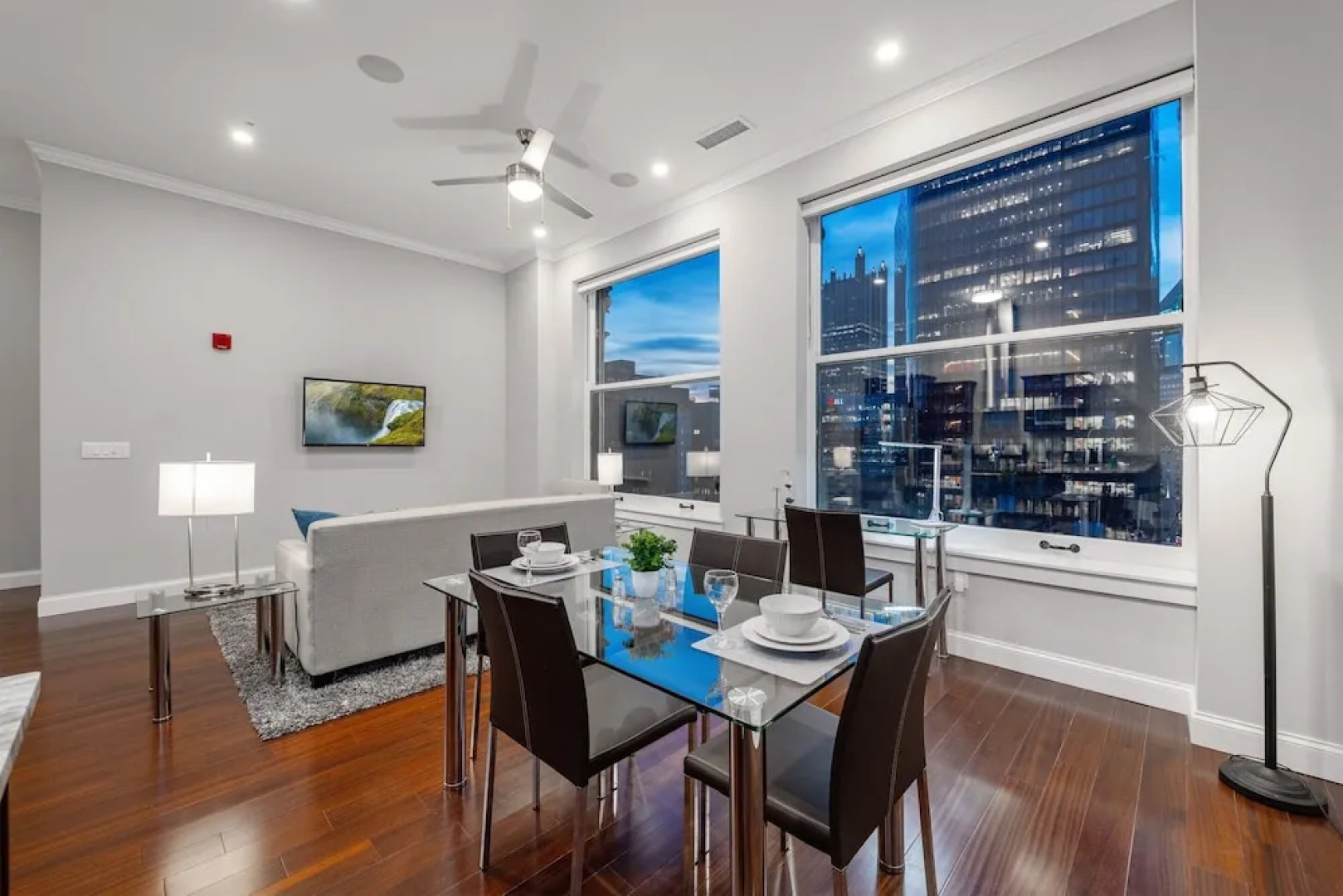 Global Luxury Suites Downtown Pittsburgh