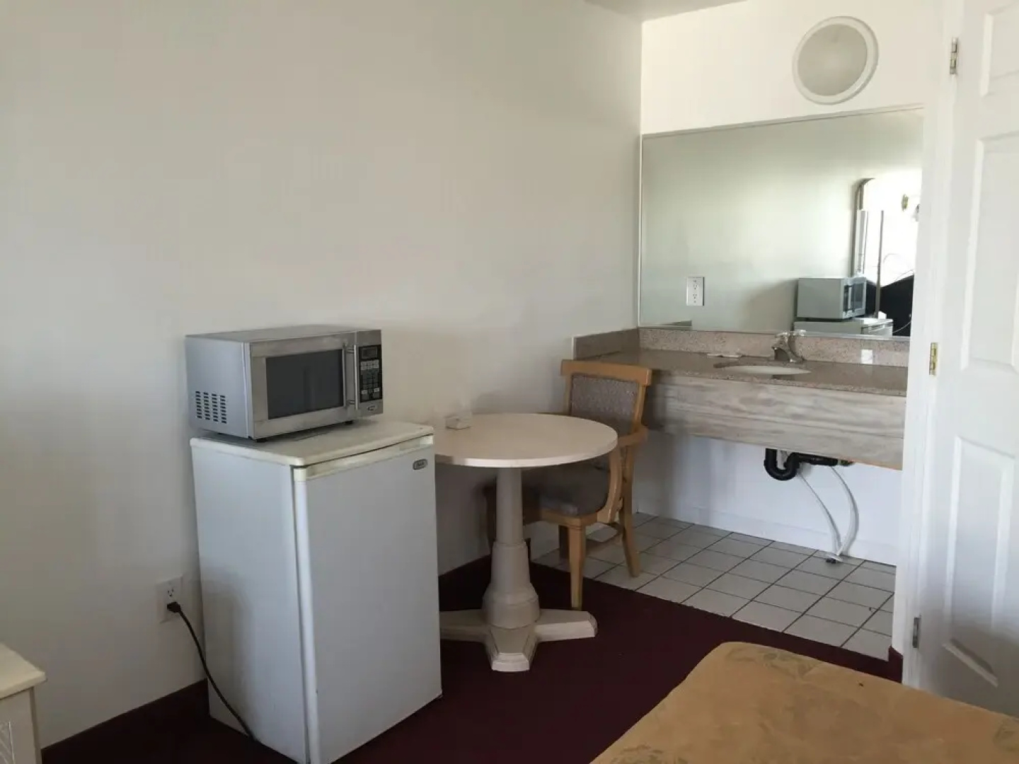 Mayfair Motel