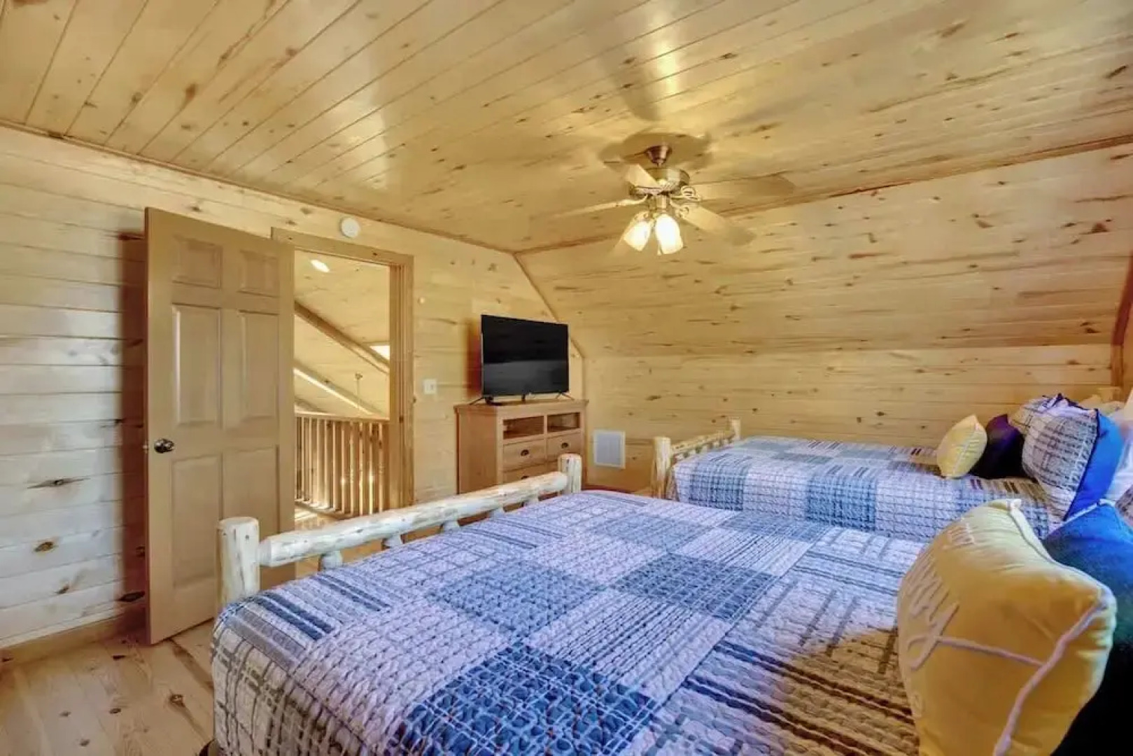 Shady Lane Lodge - Near Town & Wheelchair Access