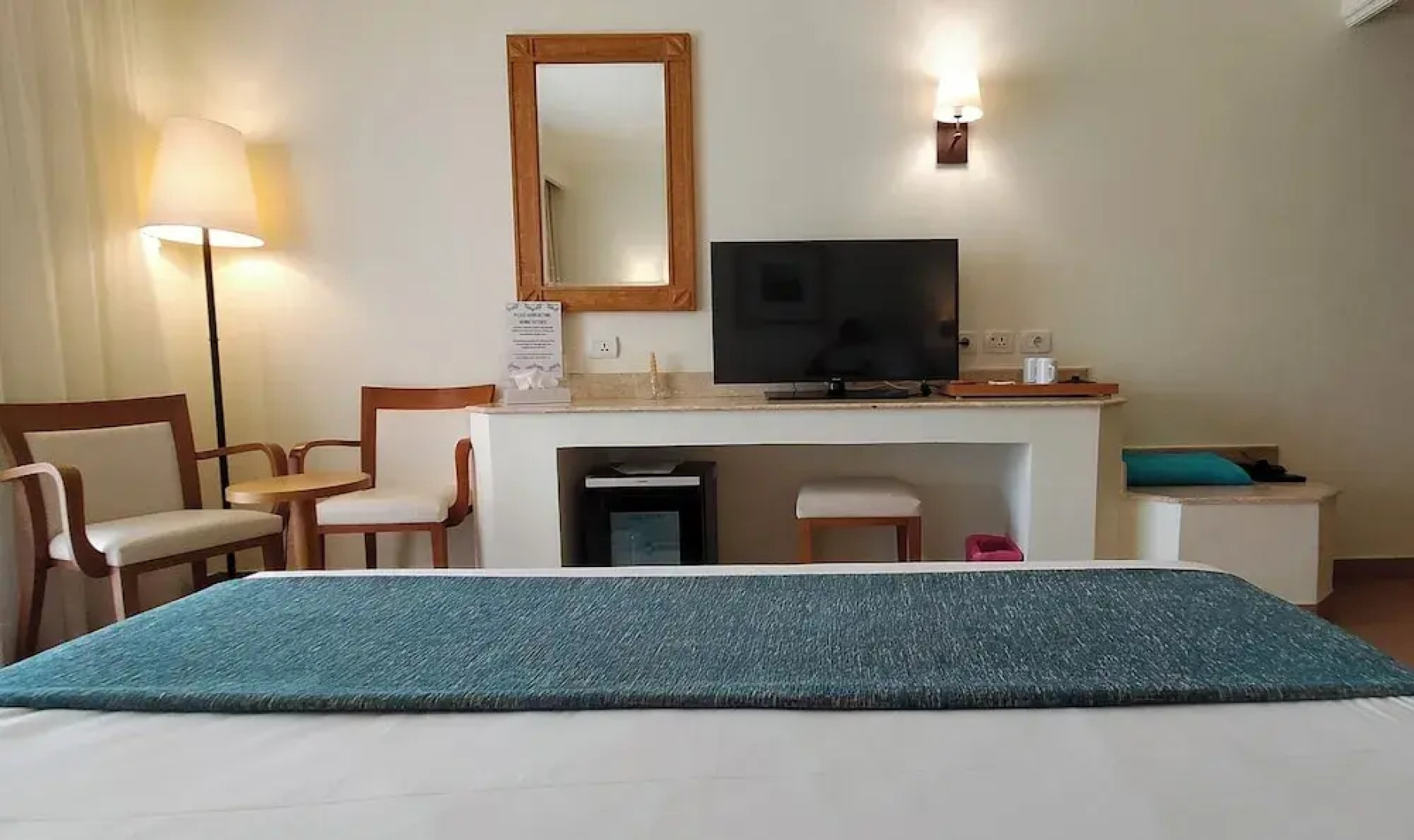 Camel Dive Club & Hotel