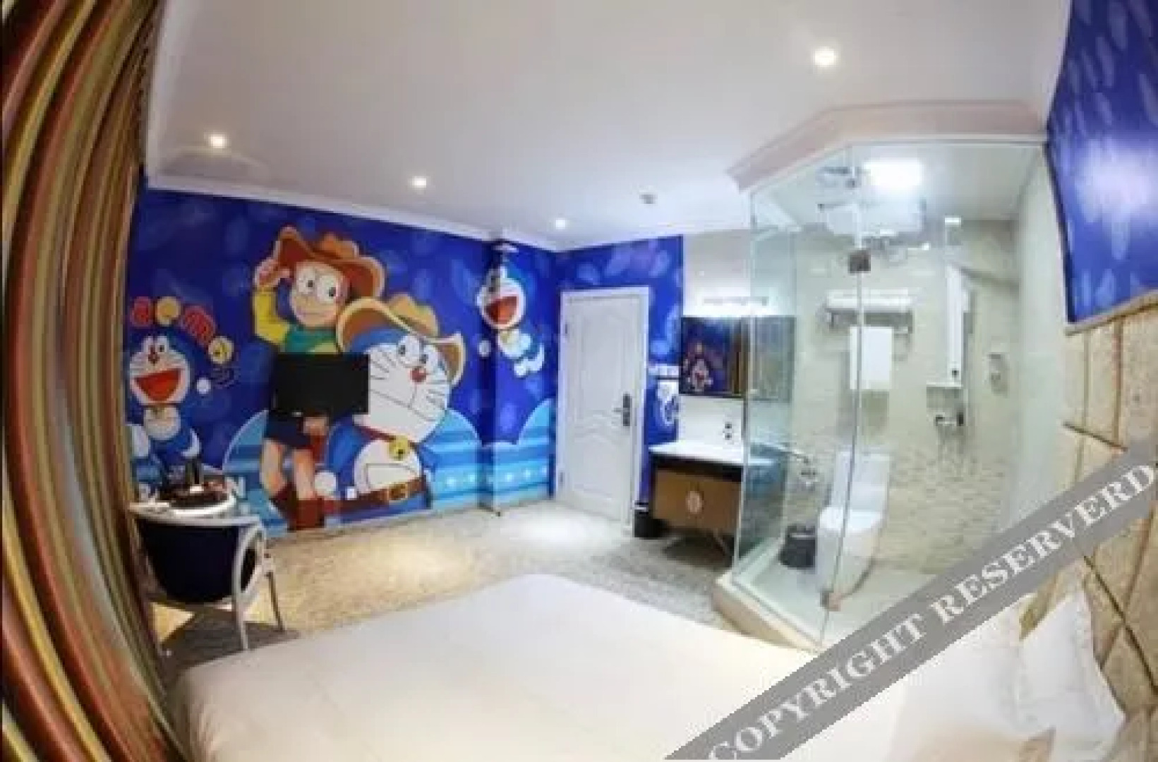 Yepu Night Theme Hotel