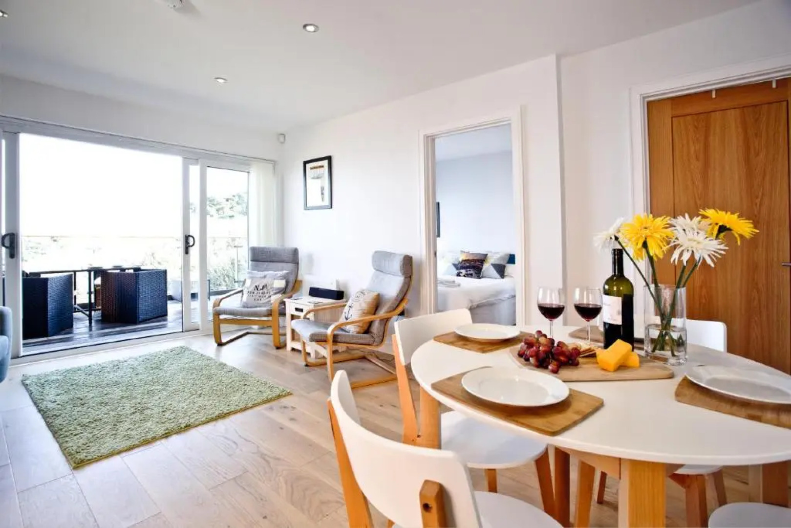 Avocet 2 at The Cove - Stunning Sea Views, Heated Pool and Parking