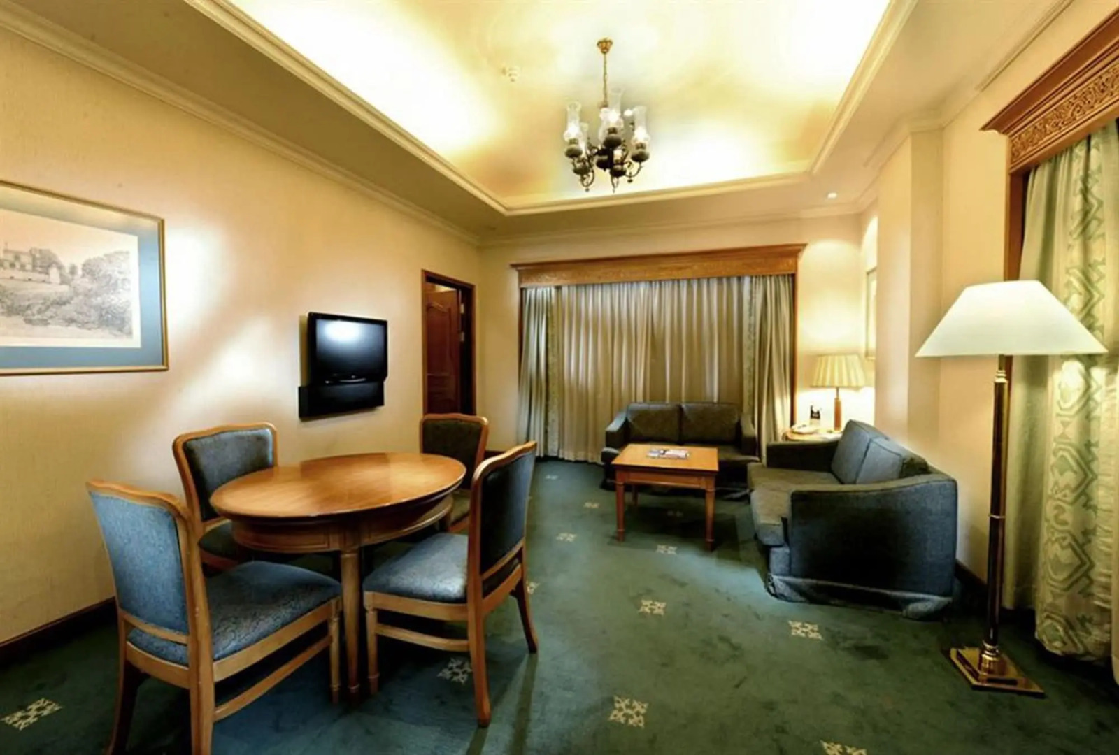 Puteri Wing, Riverside Majestic Hotel