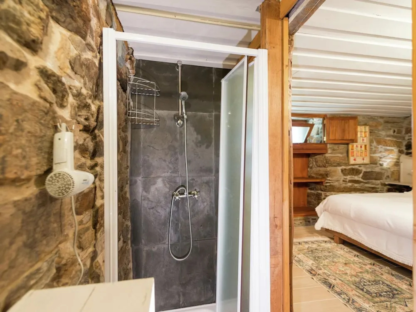 Holiday Home for two in Idyllic Garden With Saltwater Swimming Pool