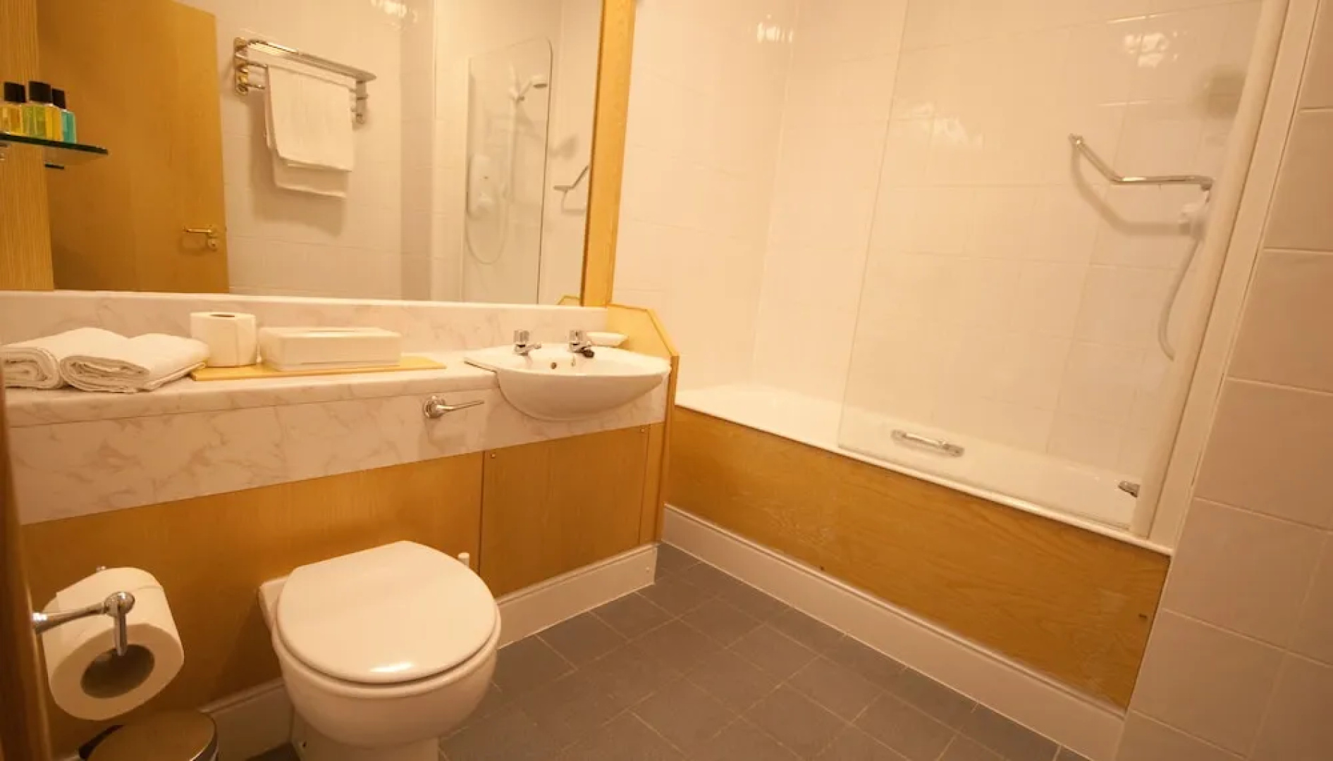Dublin Airport Manor