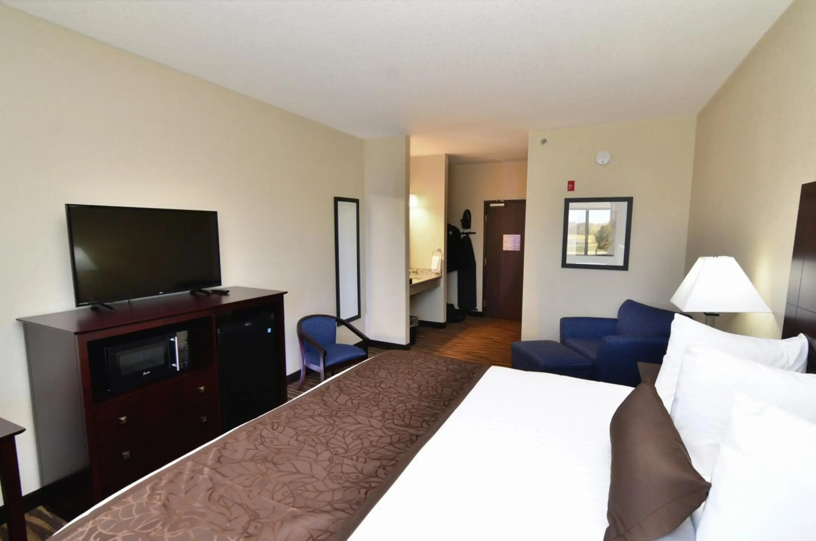 Cornerstone Inn & Suites