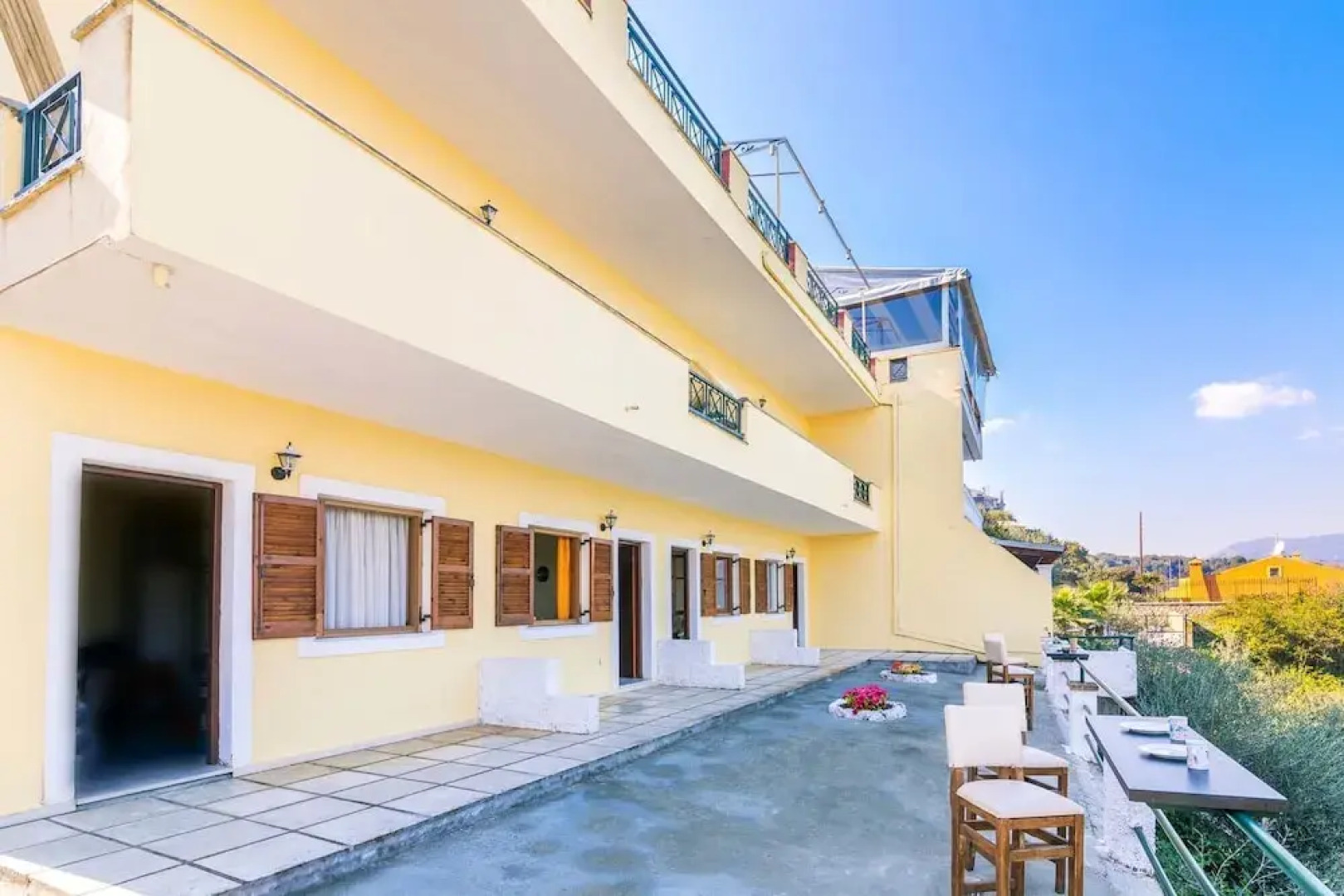 Kommeno Seaside Studios