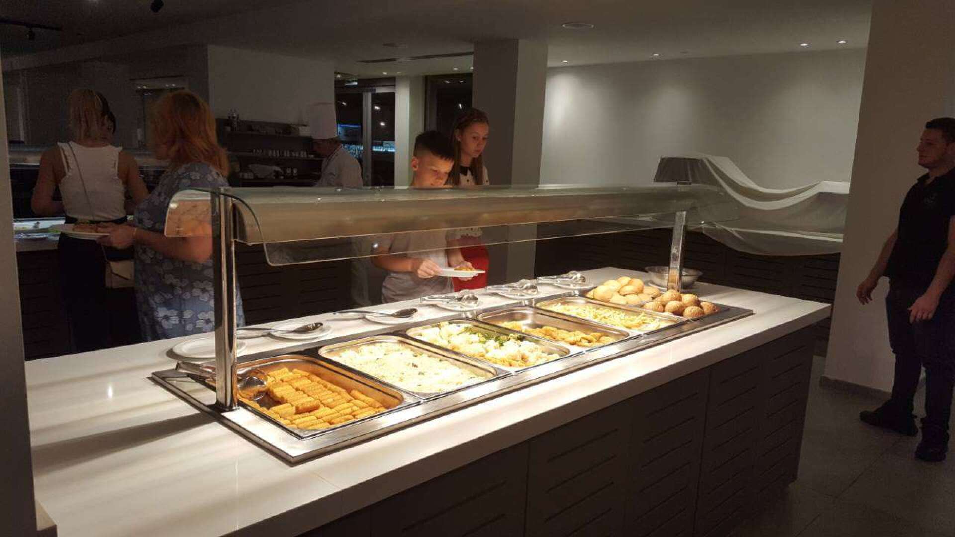 Anthea Hotel Apartments