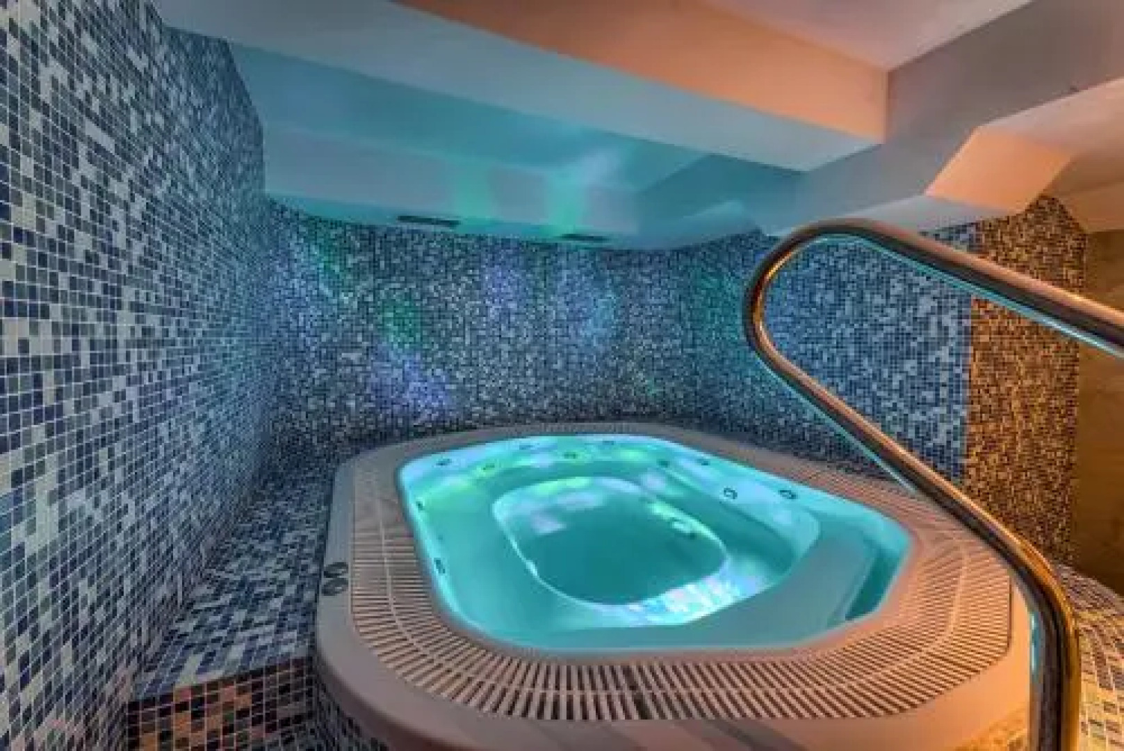 Hotel Pod Wulkanem