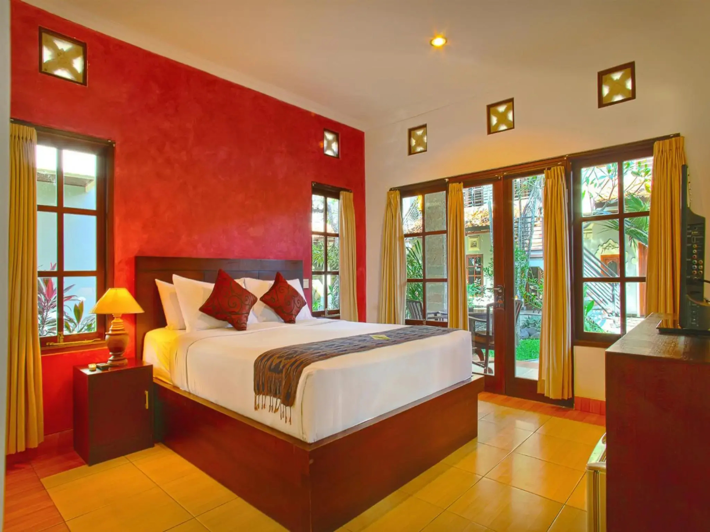 Puri Sading Hotel