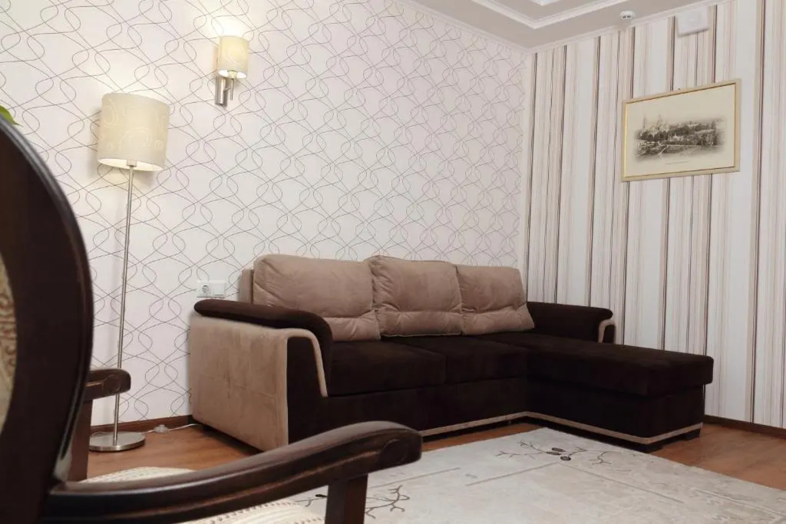 Отель Аристократ