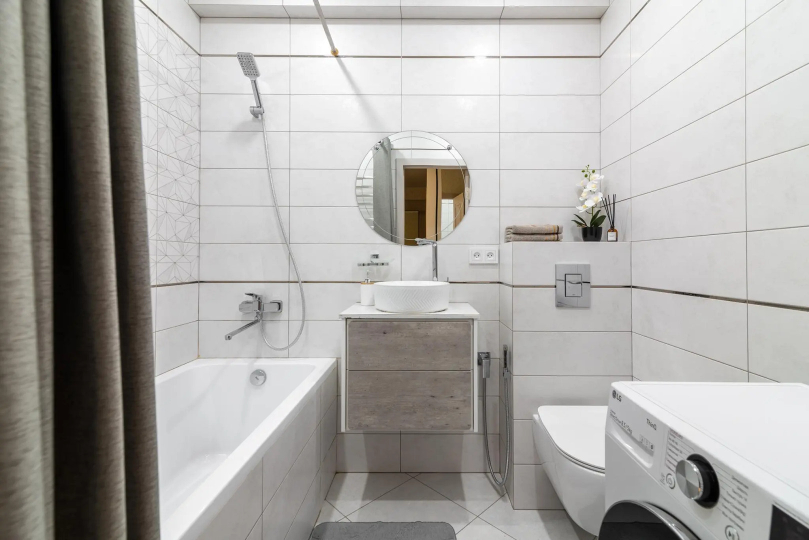 Bon voyage на улице Молодежная