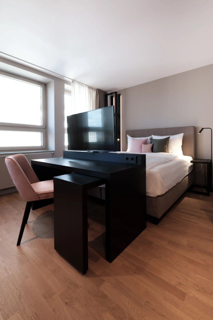 SAXX Hotel Theater Karree