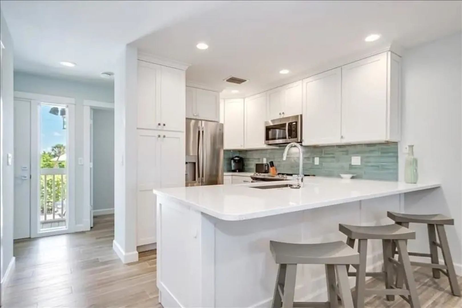 Sundown Villa Unit 02 2 Bedrooms 2.5 Bathrooms Villa