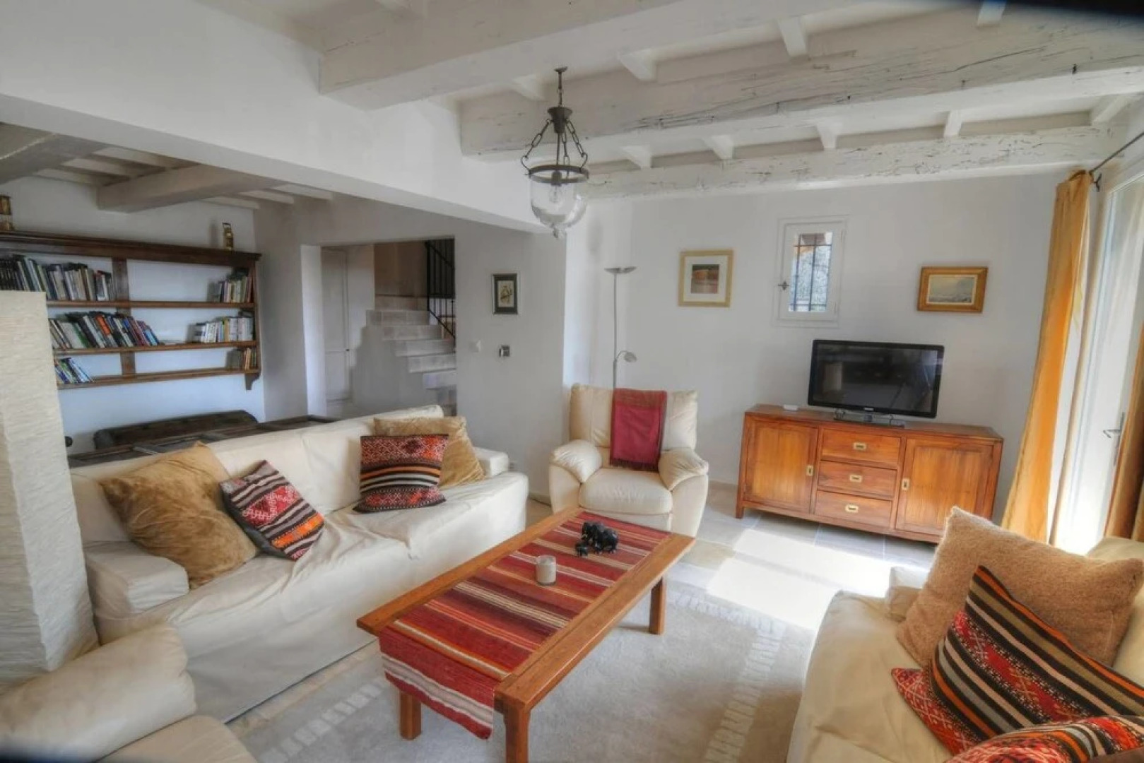 Luxury 3 bedroom villa with pool