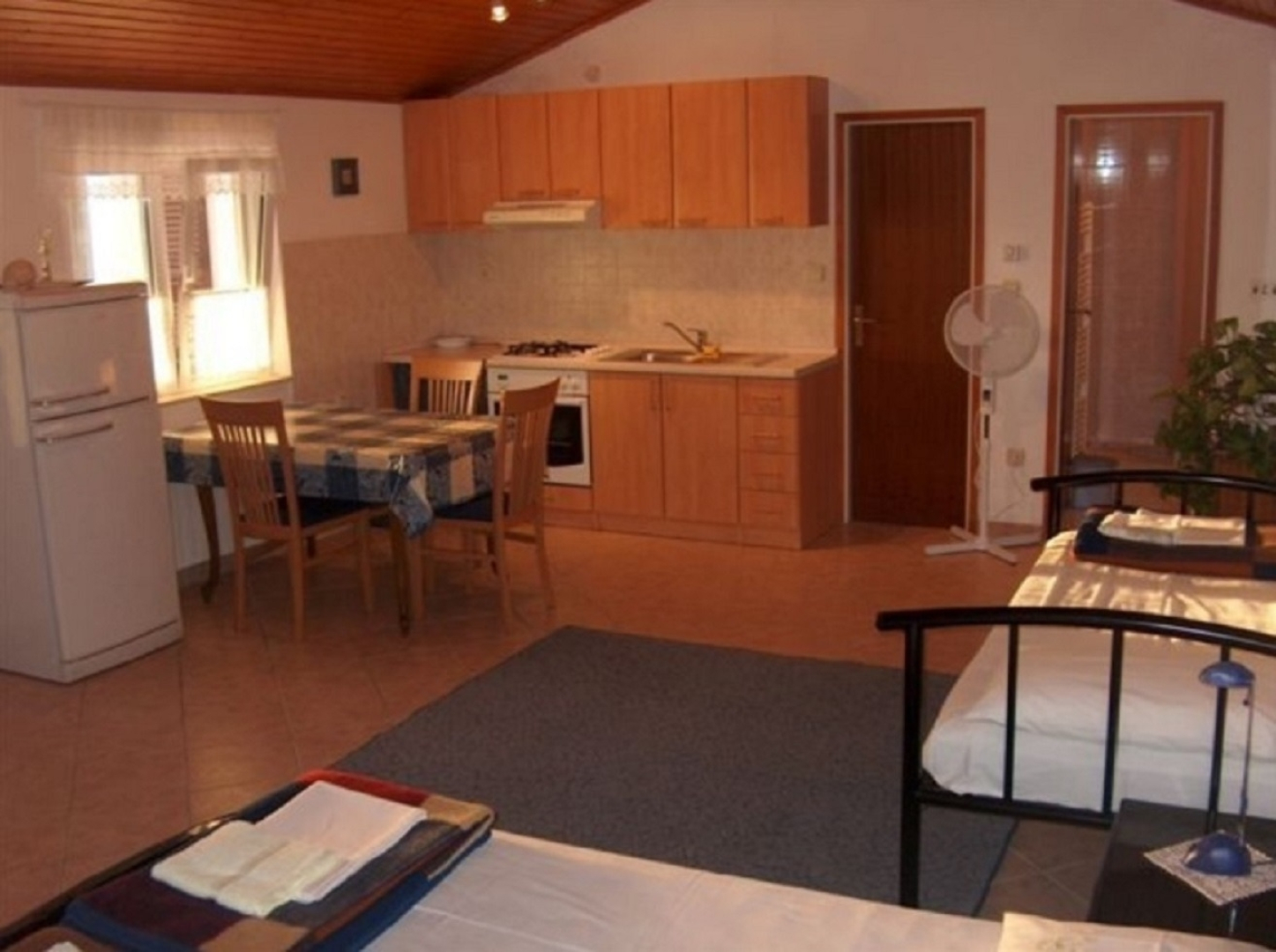 Studio apartment Marti - free parking and grill: SA2 - Studio Hvar, Island Hvar