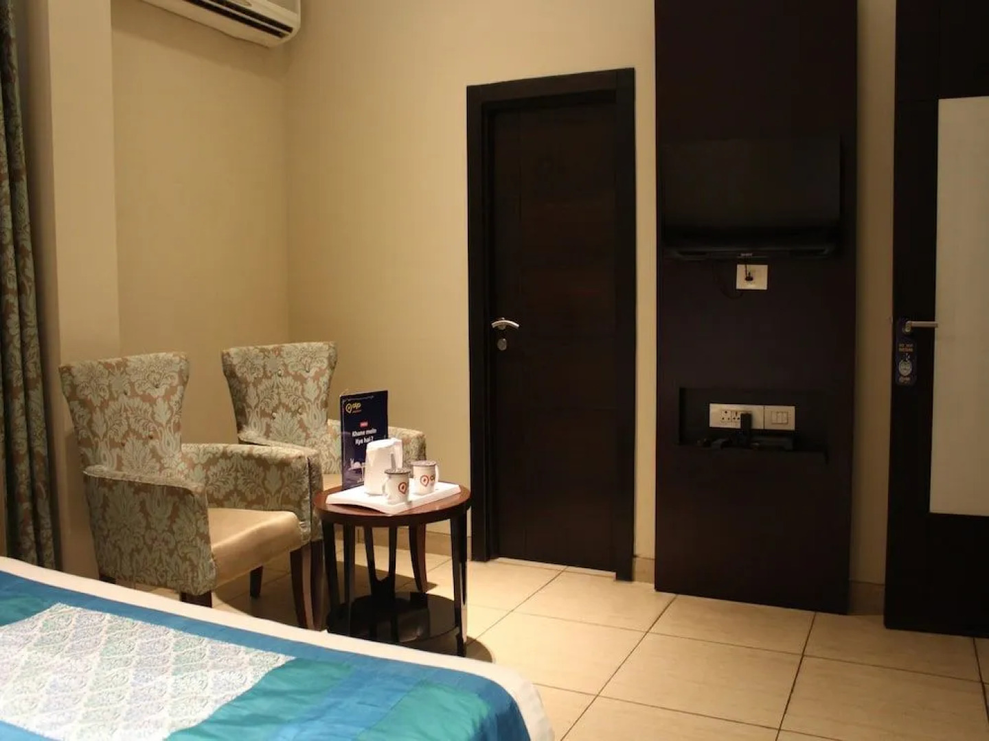 OYO 2617 Hotel Samrat Heavens