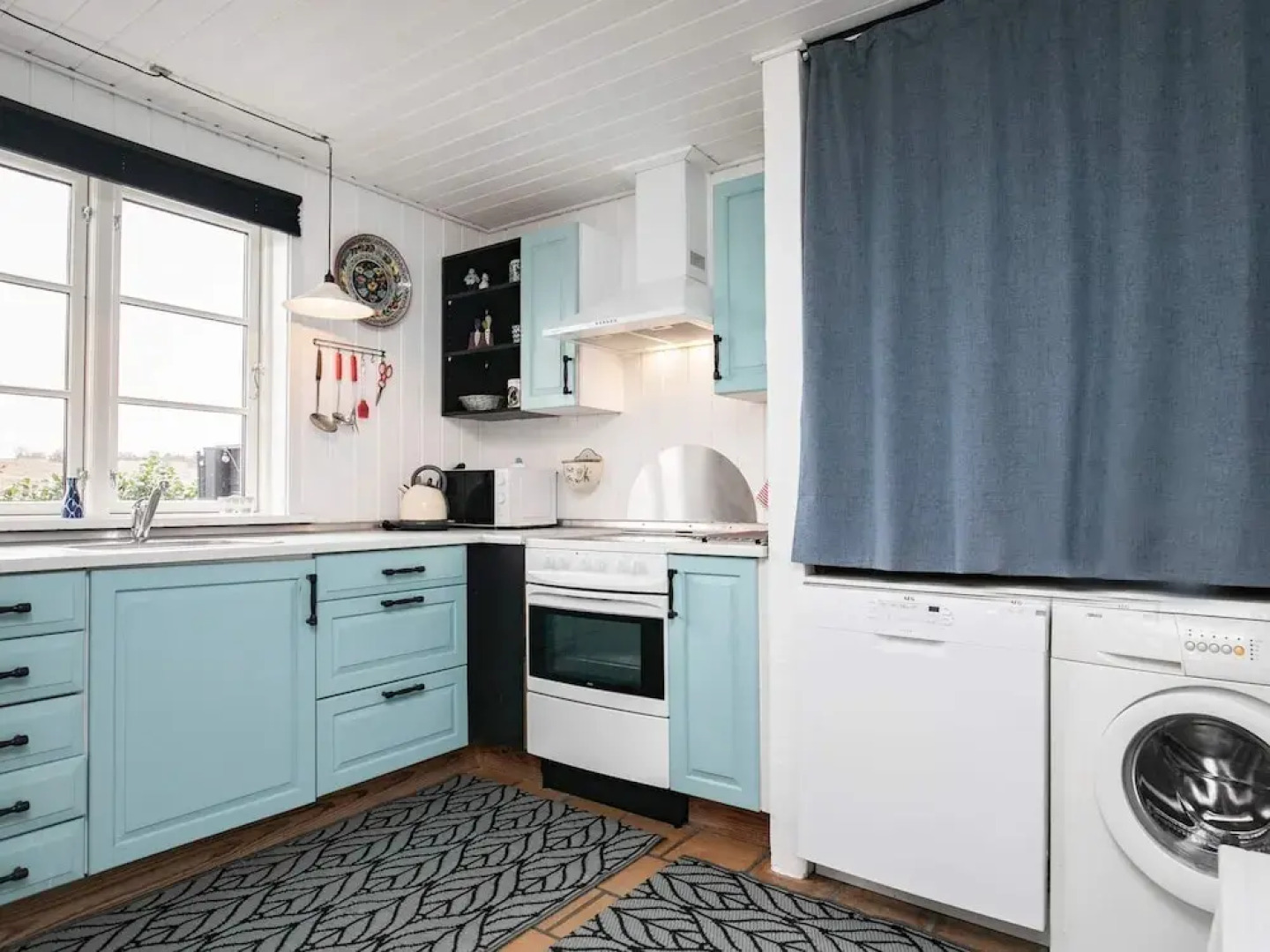 8 Person Holiday Home in Frorup