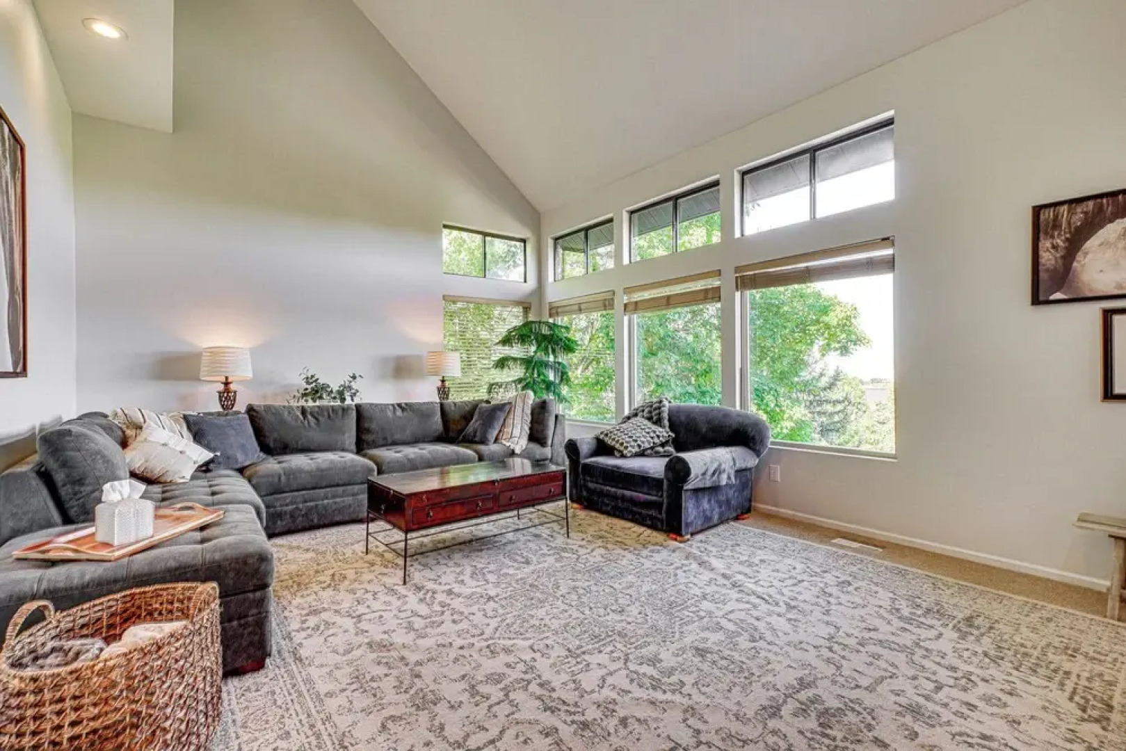 Hot Tub & Mtn Views: Charming Utah Canyon Retreat