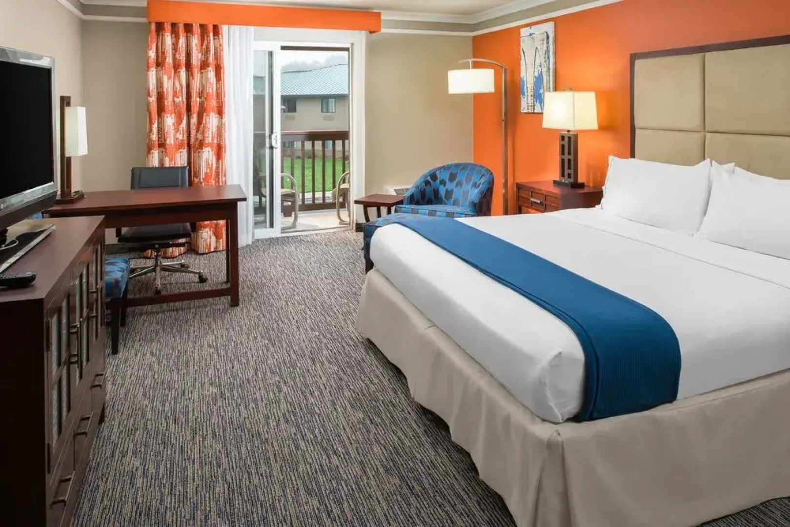Holiday Inn Express Hotel & Suites Arcata/Eureka-Airport Area