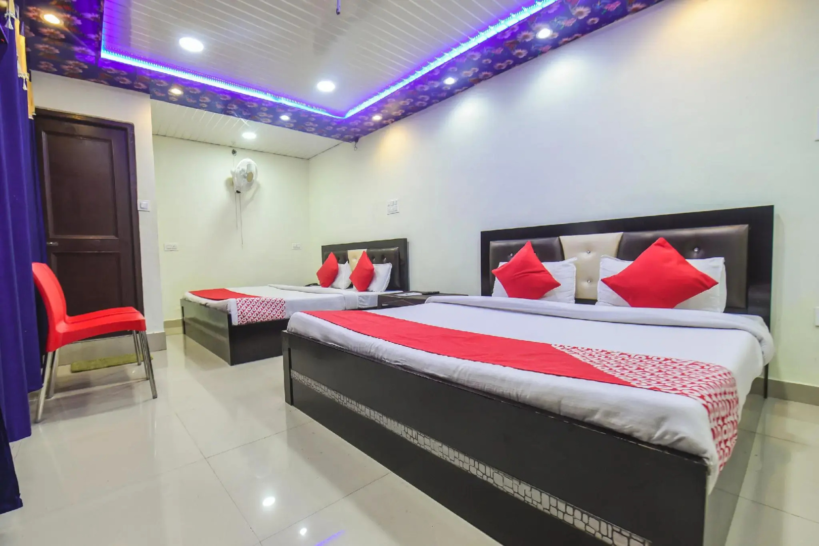 OYO 7917 Hotel Sunbeam