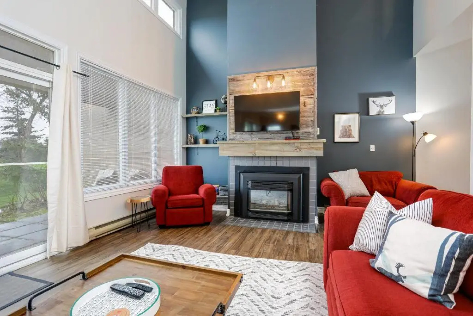 Wintergreen Retreat with Private Sauna & Patio 82291