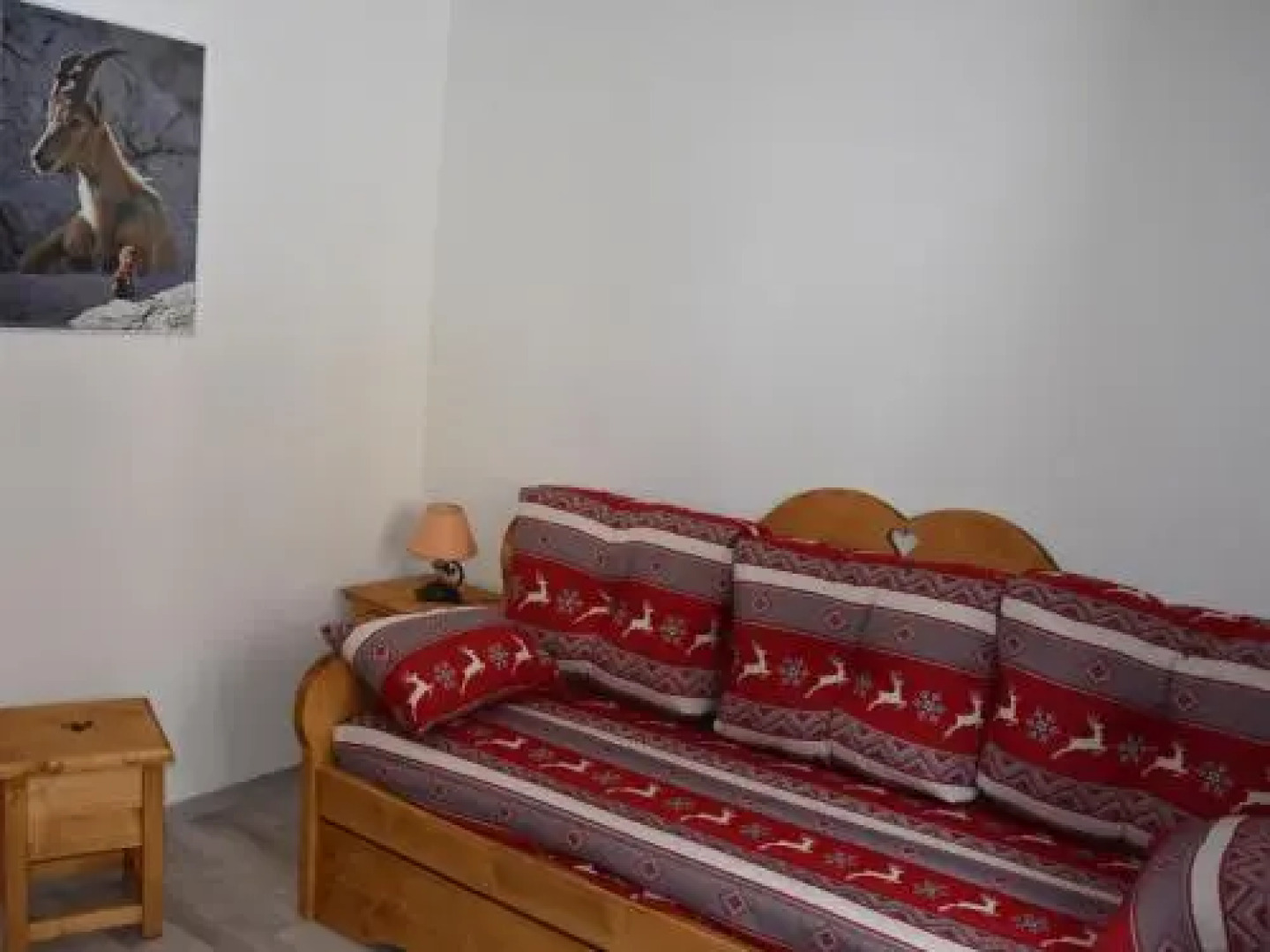 Apartment Bel appartement neuf, dans le centre