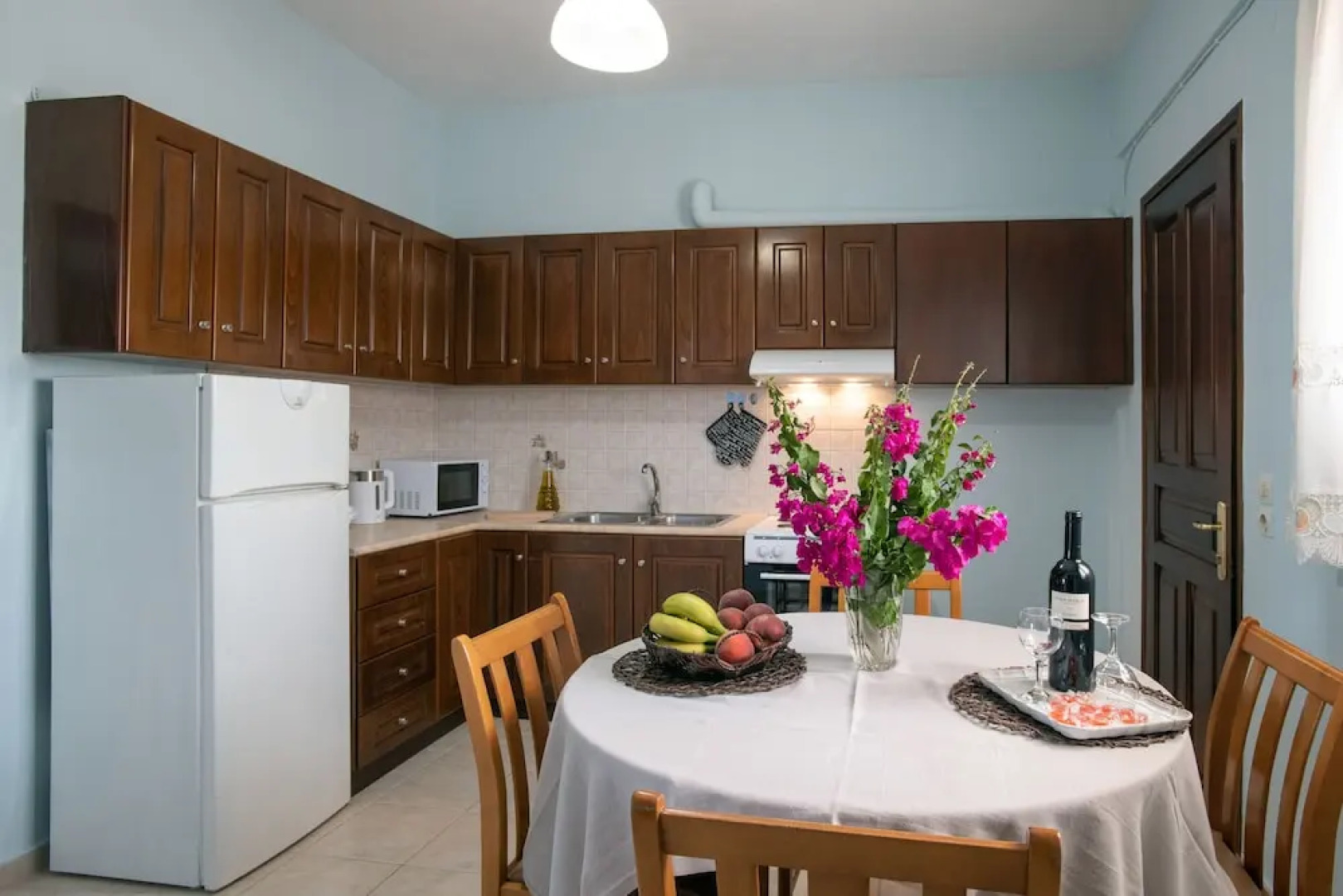 Sunset and Sunrise Apartments