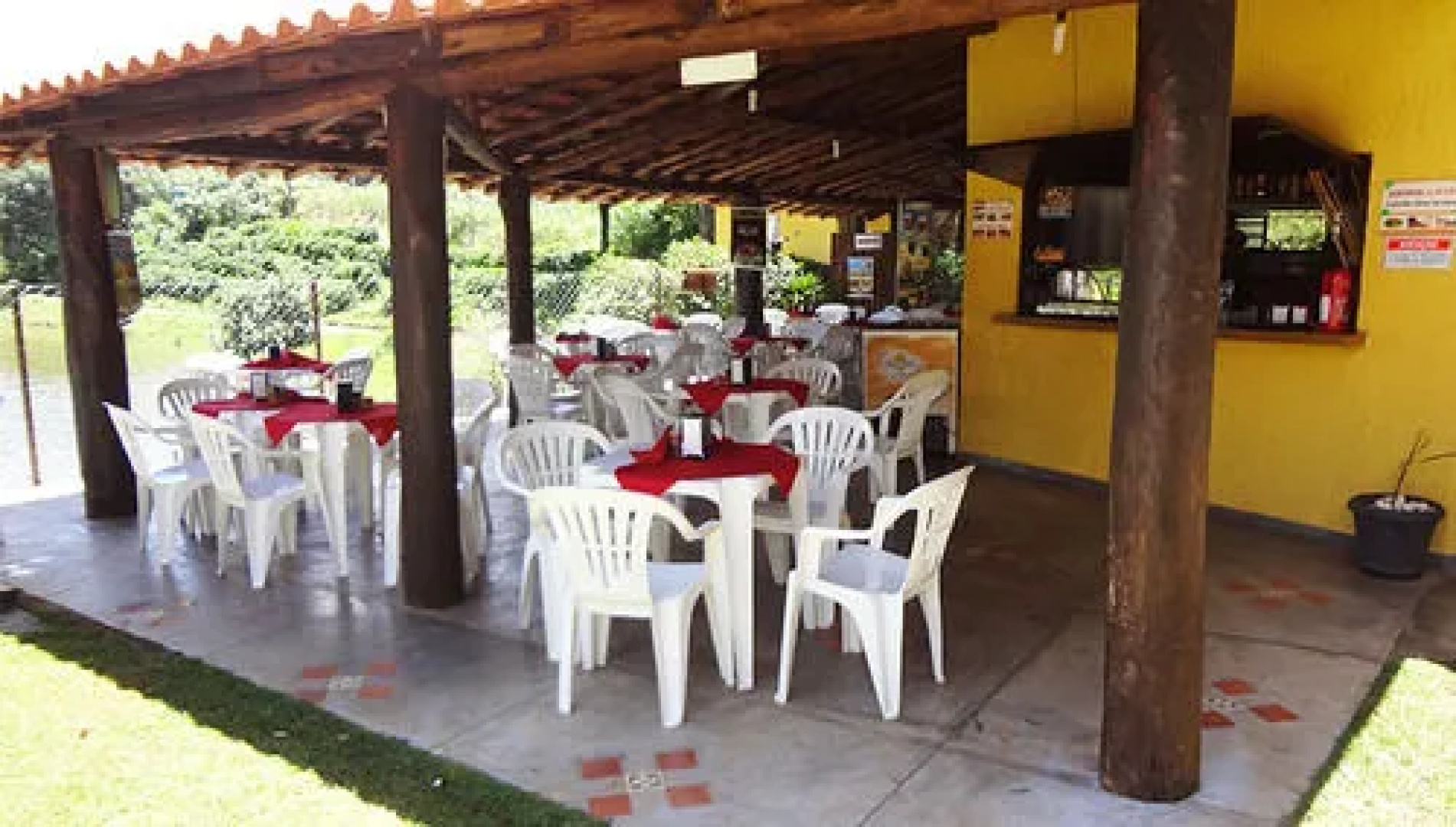 Camping e Pousada Paiol