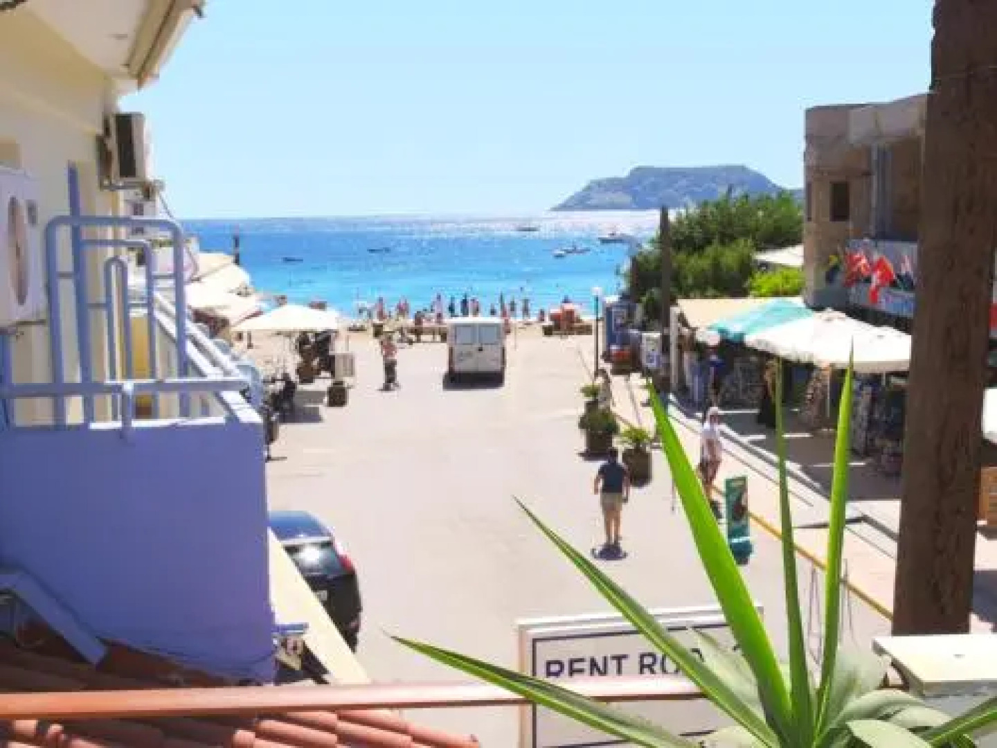 Zorbas Hotel And Apartments