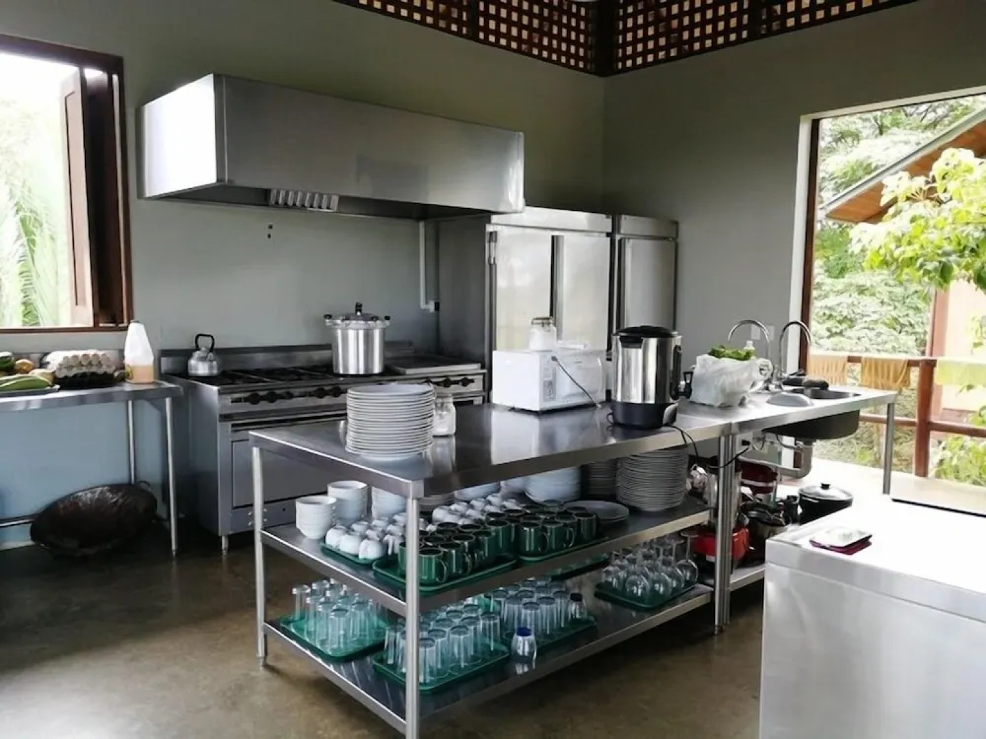 Cirenas Lodge and Regeneration Hub