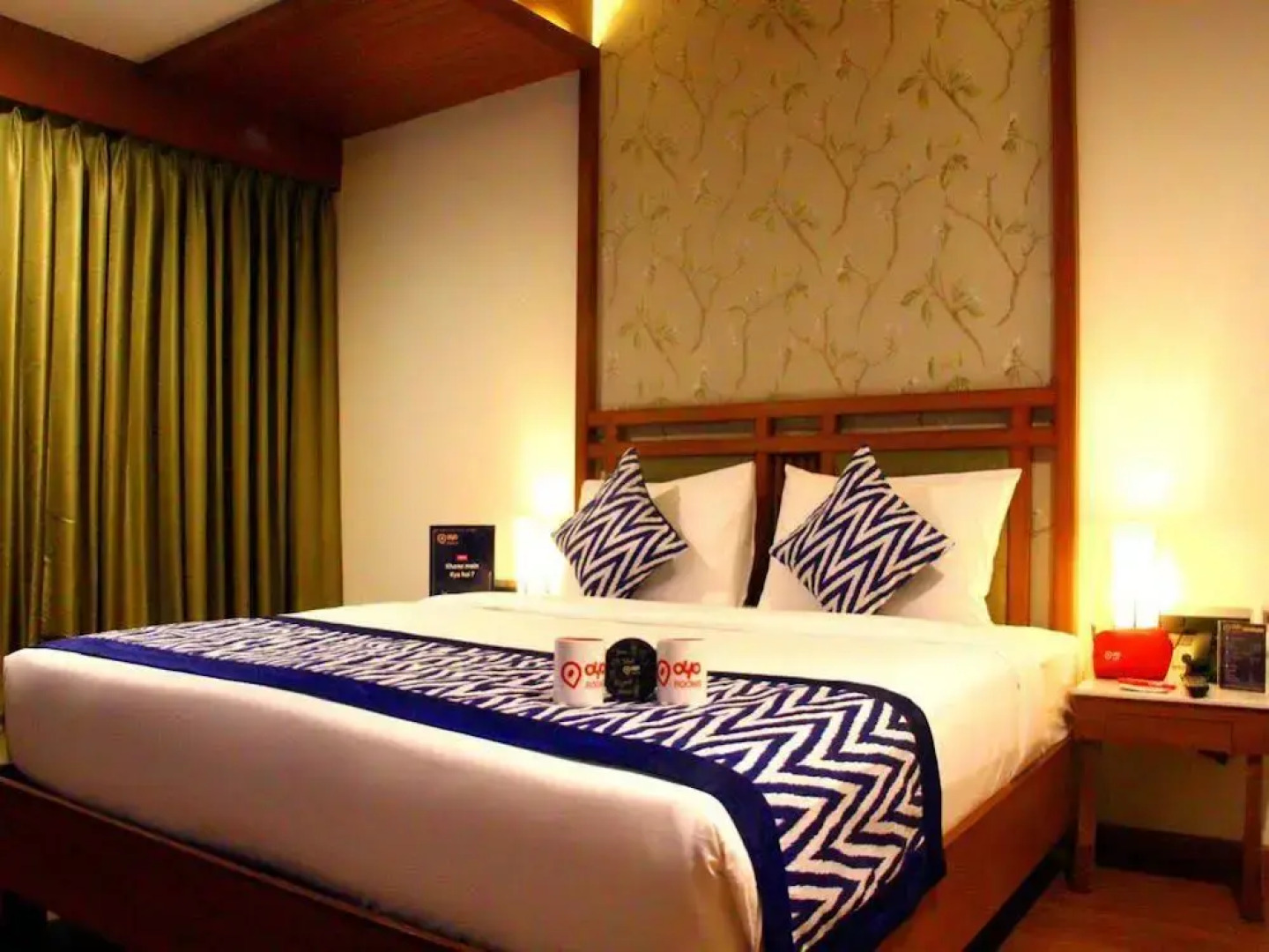 OYO Premium Jubilee Hills