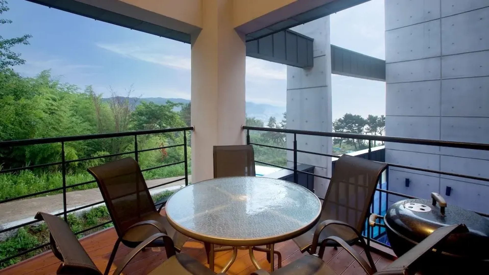 THEMARINE poolvilla&spa