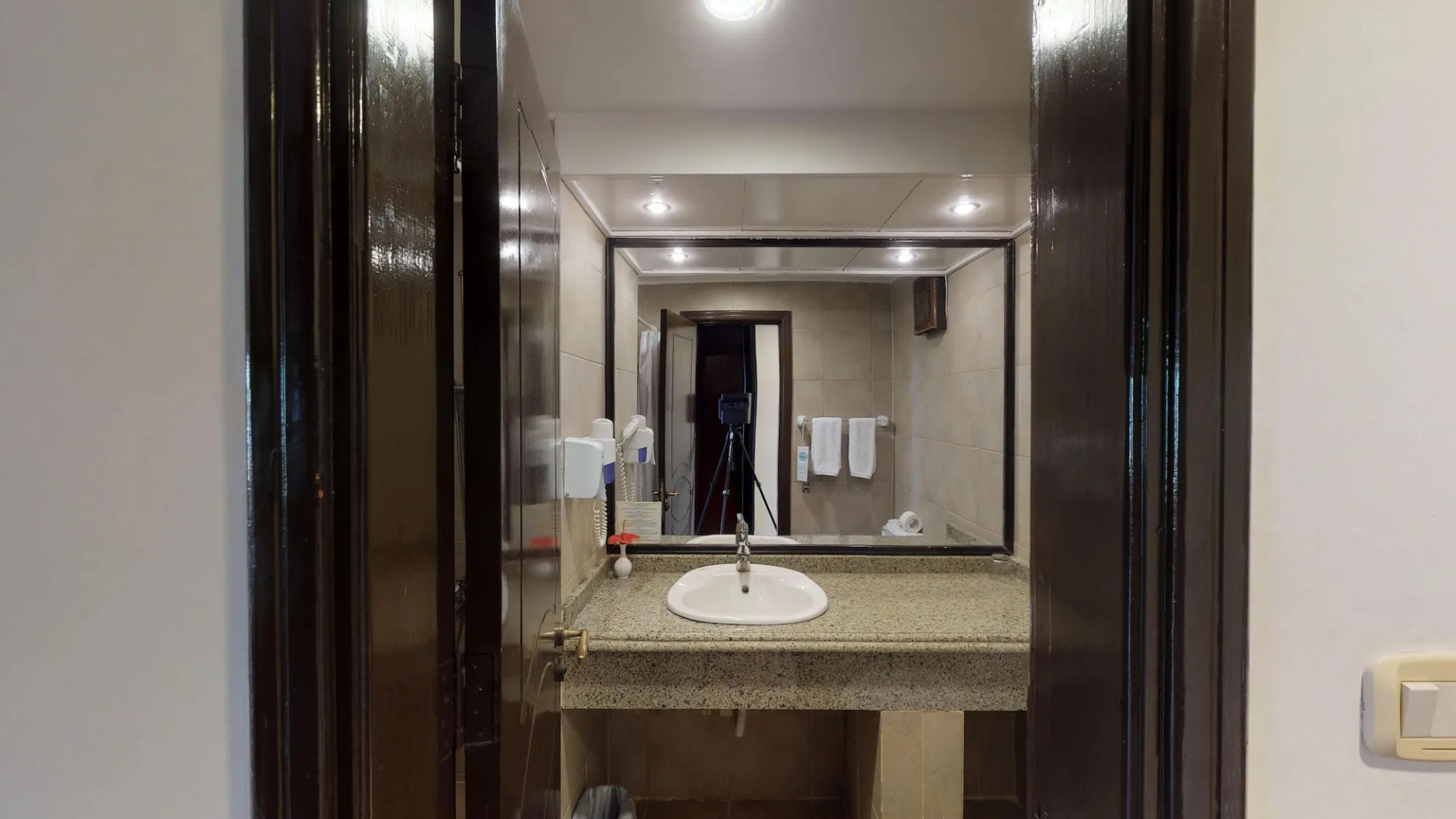 Отель Wadi Lahmy Azur Resort