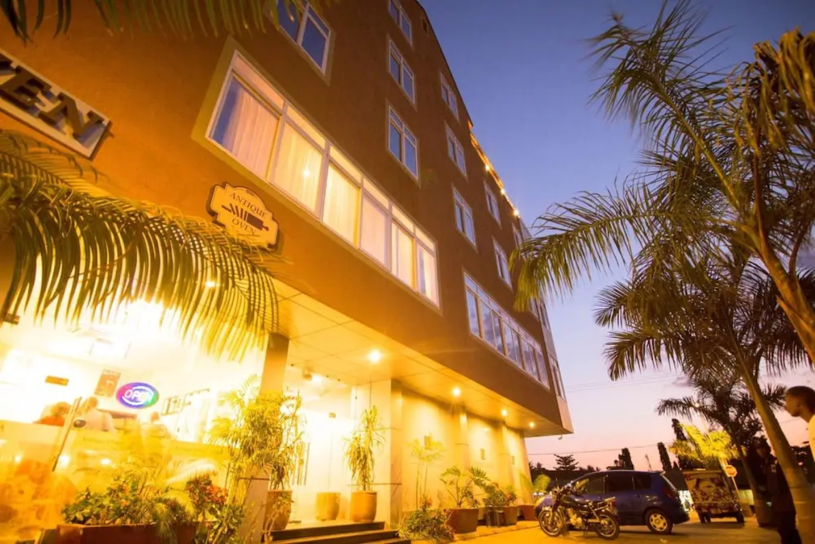 Antique Legacy Hotel
