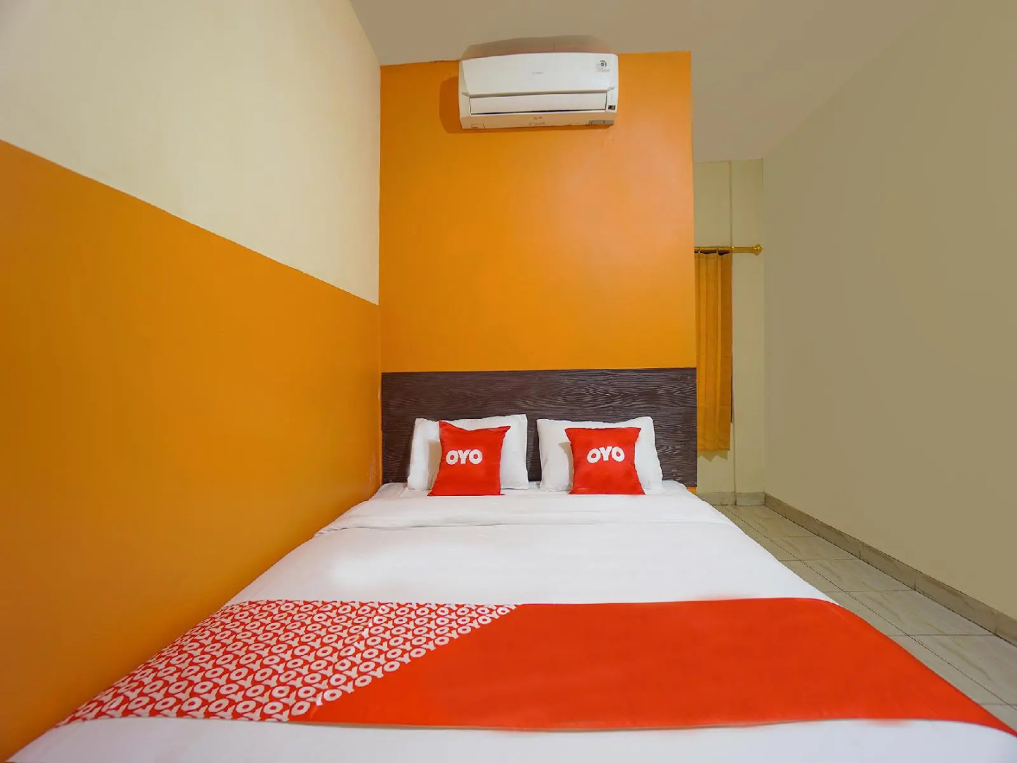 OYO 2639 Oxy Townhouse